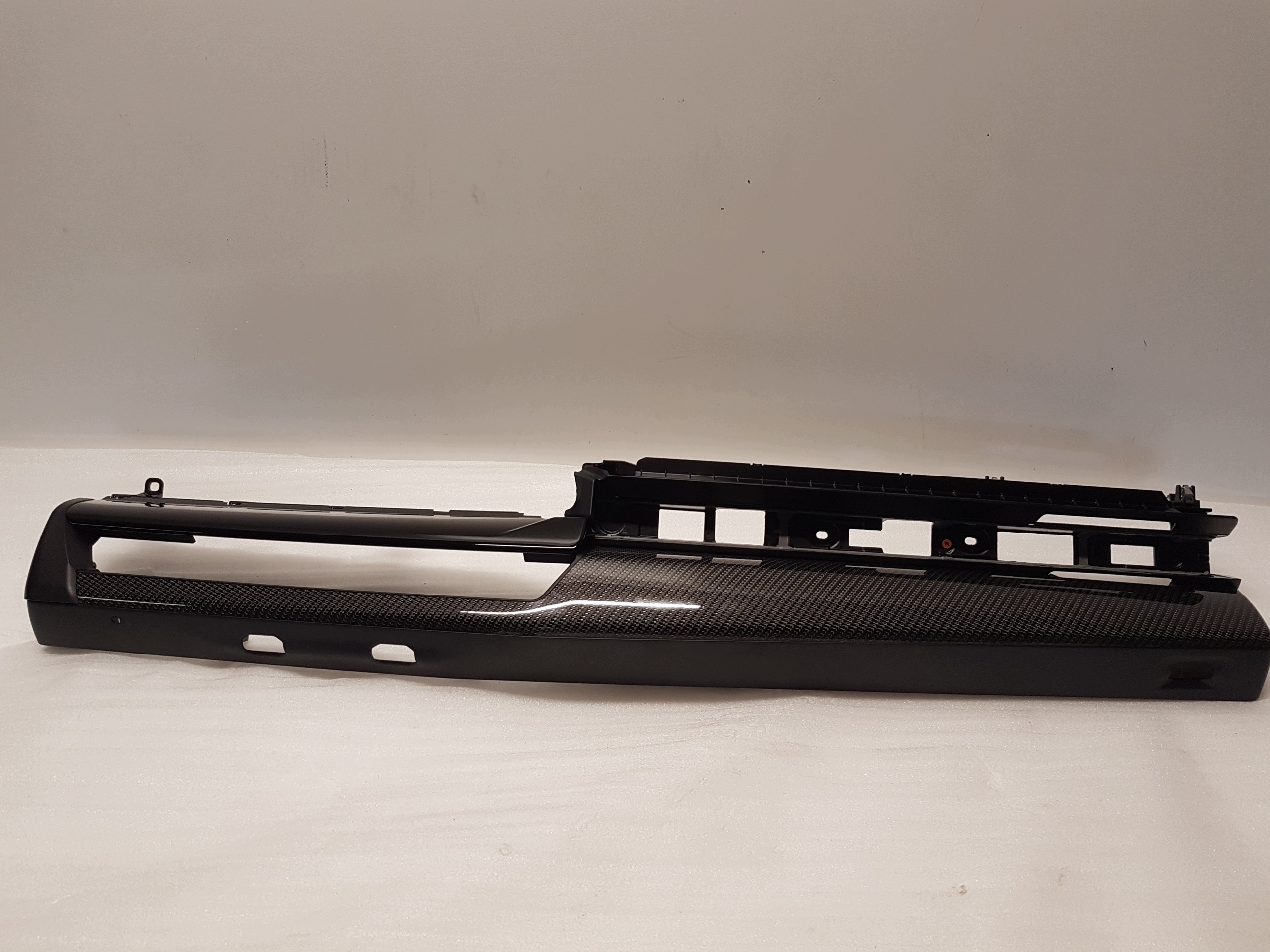Moulage DEKOR Console BMW G60 G61 CARBON 7908485