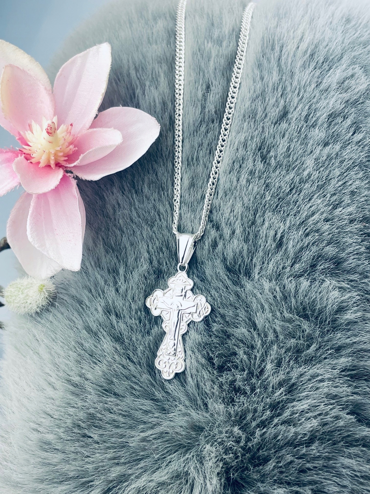 Stříbrný komplet náhrdelníku řetízek s rombo přívěskem s pravoslavným křížkem