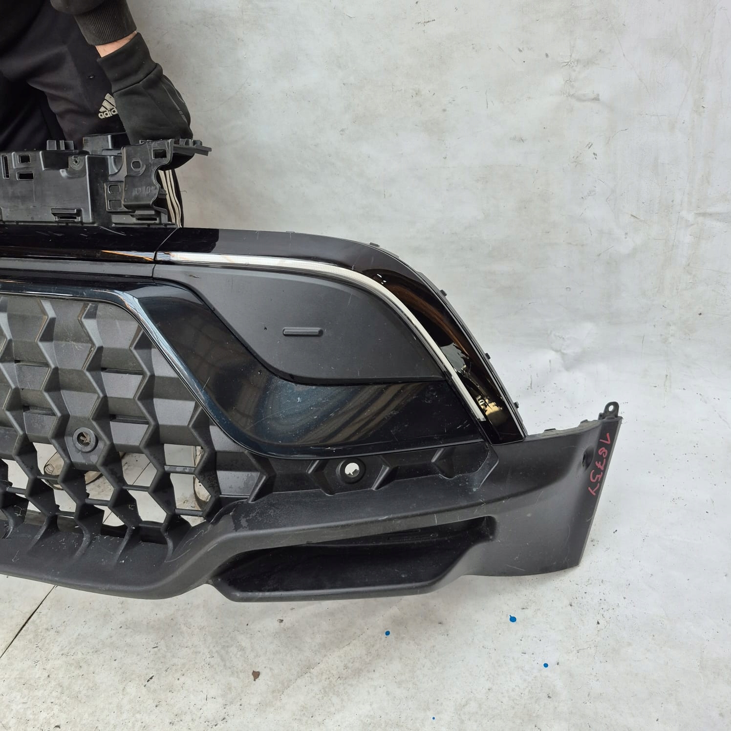 FISKER OCEAN 22- bumper front front PDC 2960200650