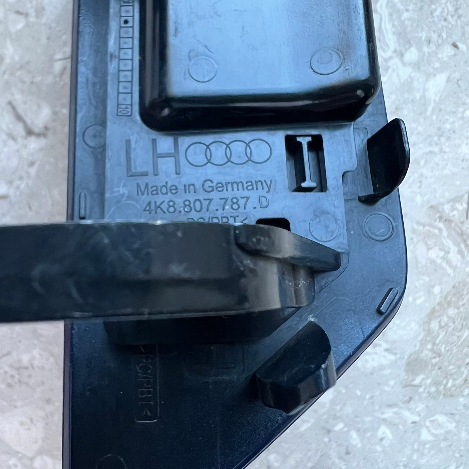 AUDI A7 C8 sinistra Copri LAVAFARO REFLEKTORA 4K8807787D