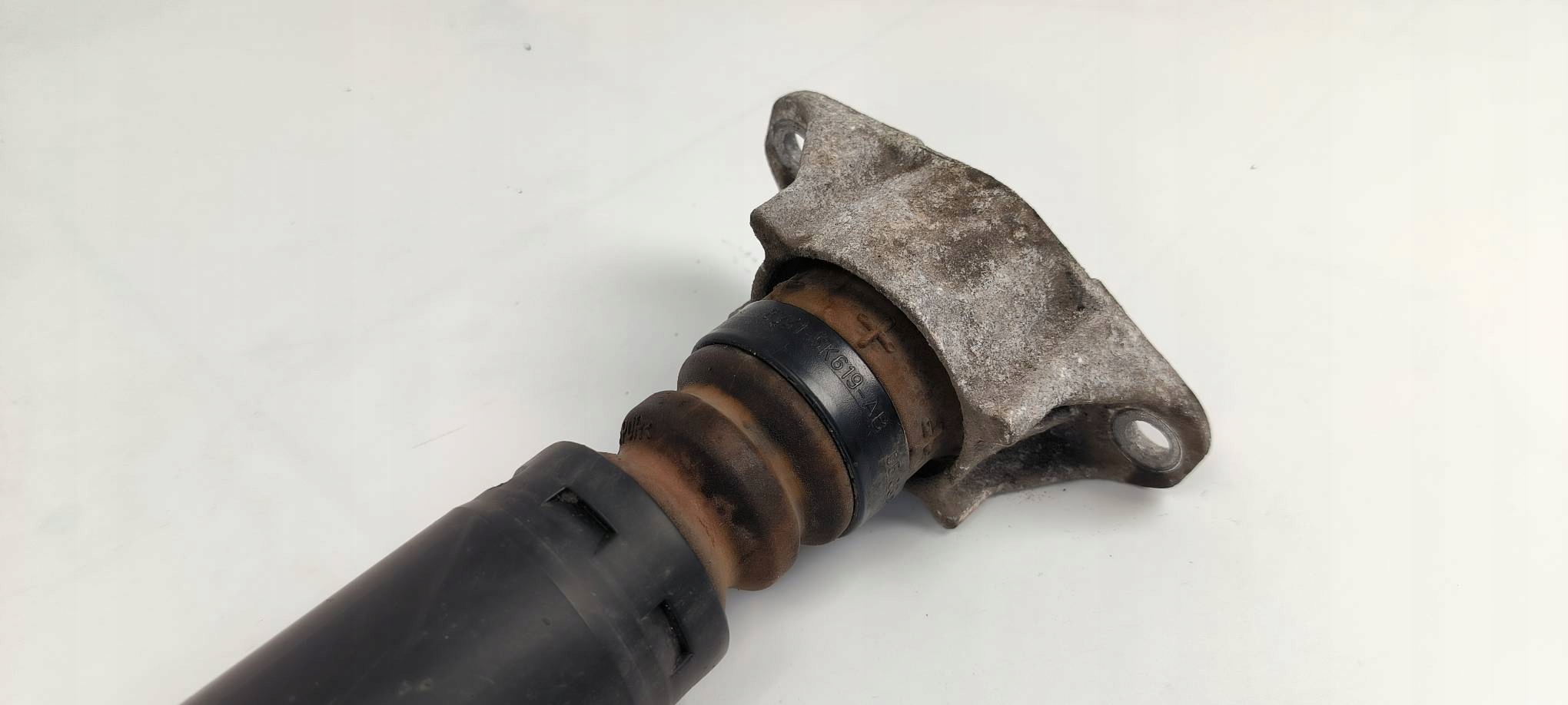 shock absorber left rear part FORD KUGA MK1