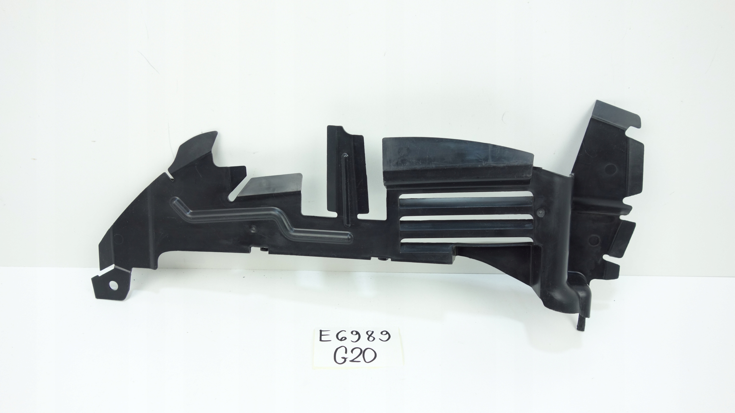 PEUGEOT 206 console of a bumper right front 9674598980