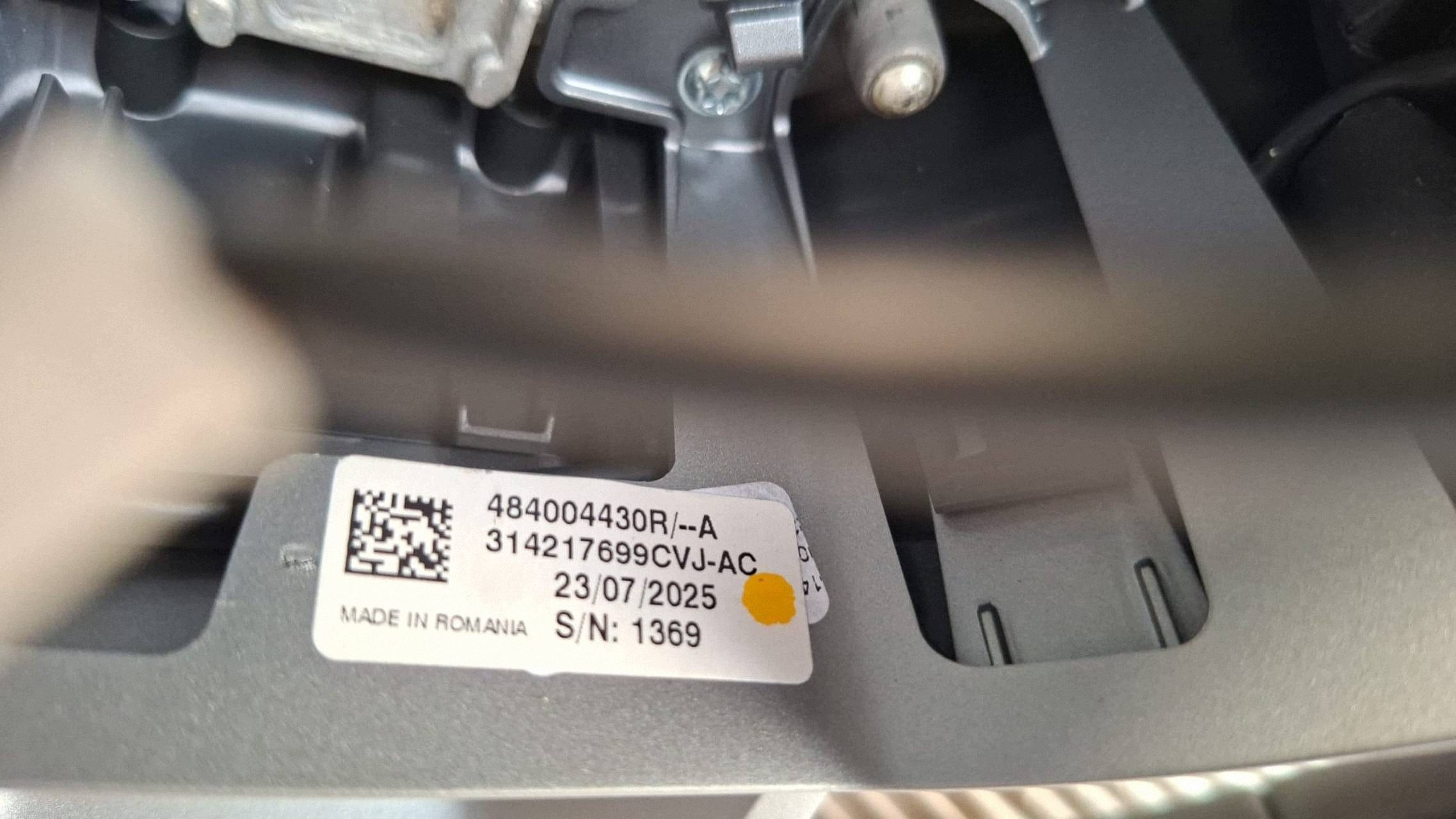 volante Dacia Bigster R1310 484004430R