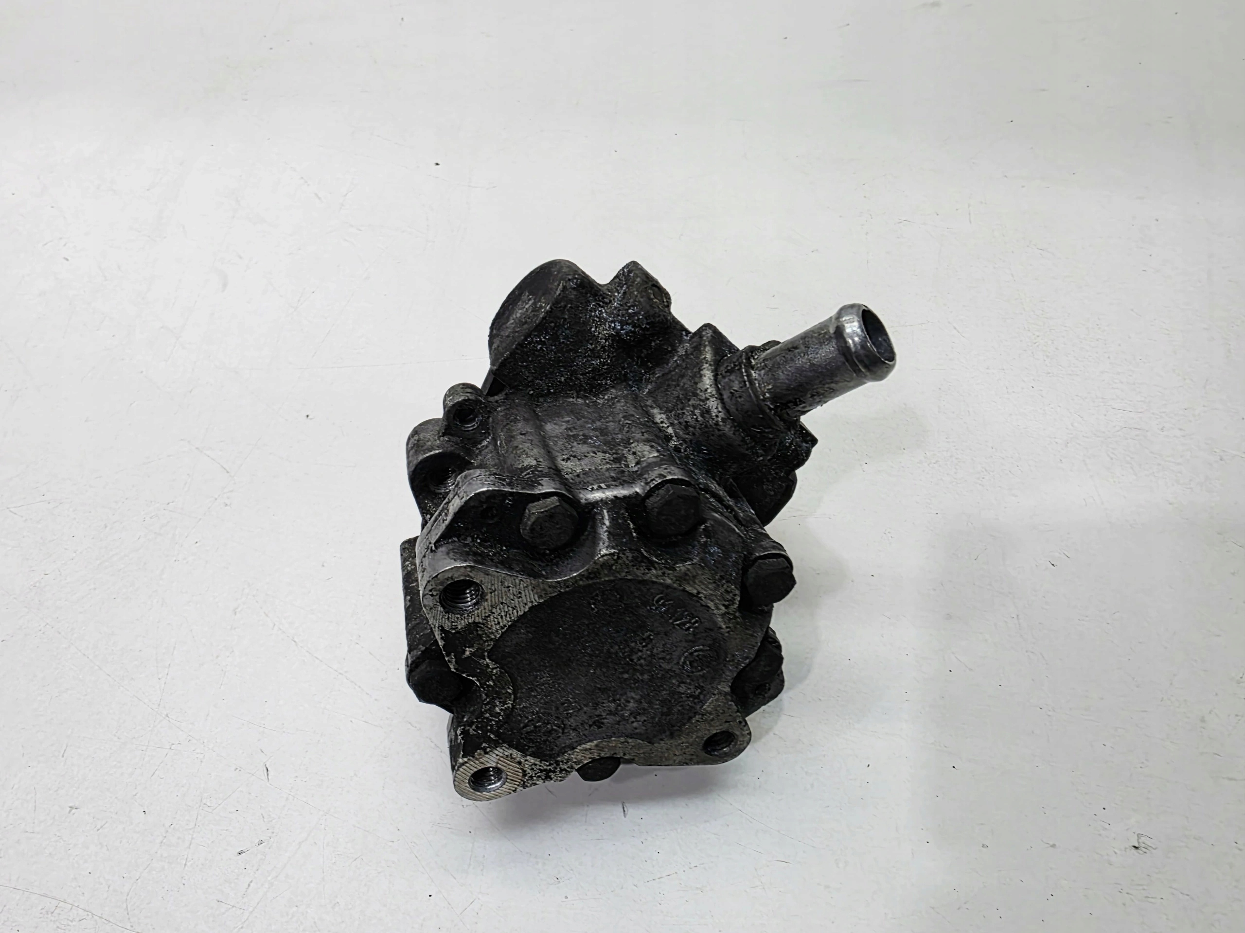 servo pump AUDI A4 B7 2.0 TDI 8E0145155N