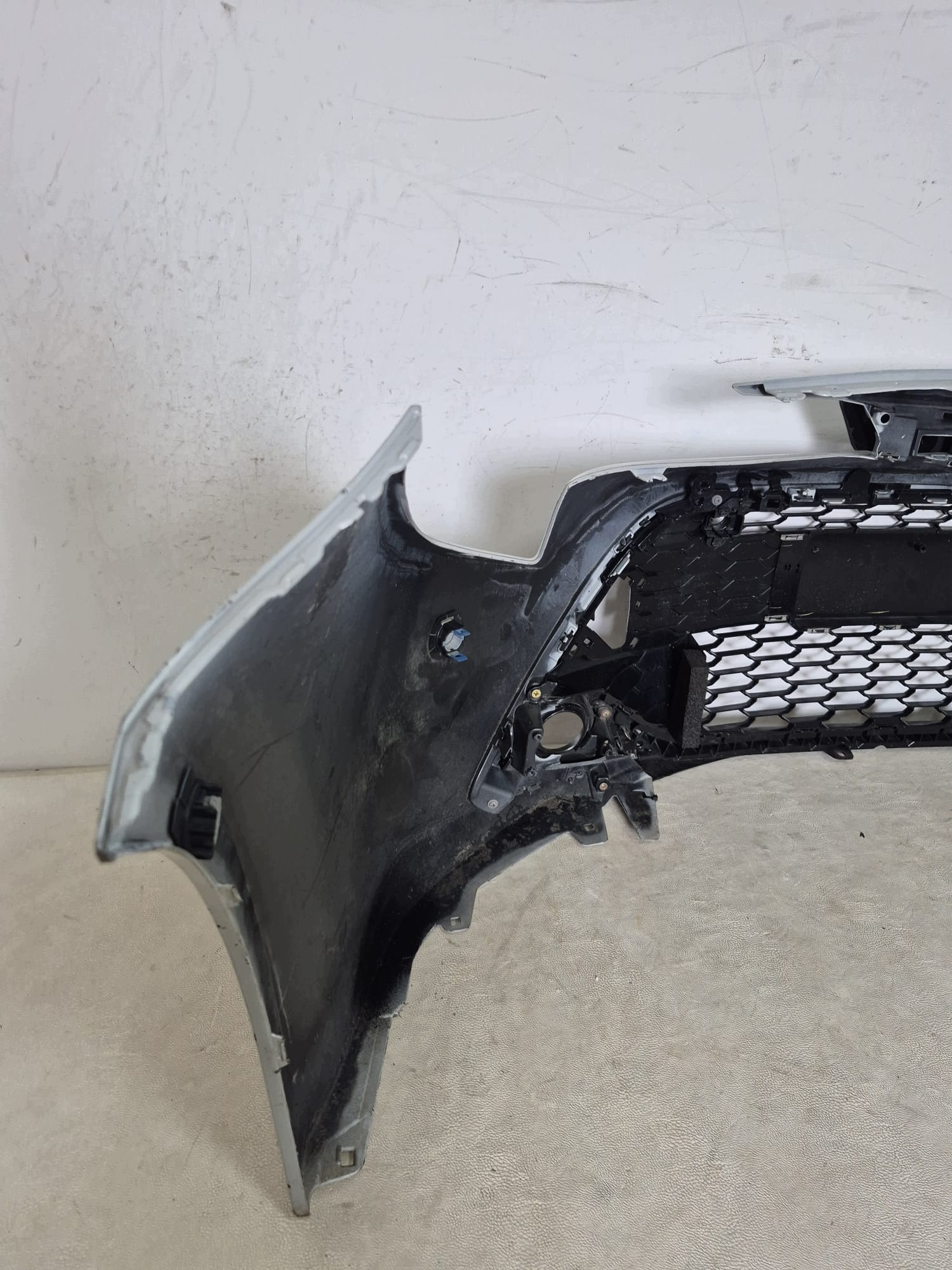 TOYOTA COROLLA E21 GR KOMBI HB 19- bumper front front 52114-YY010