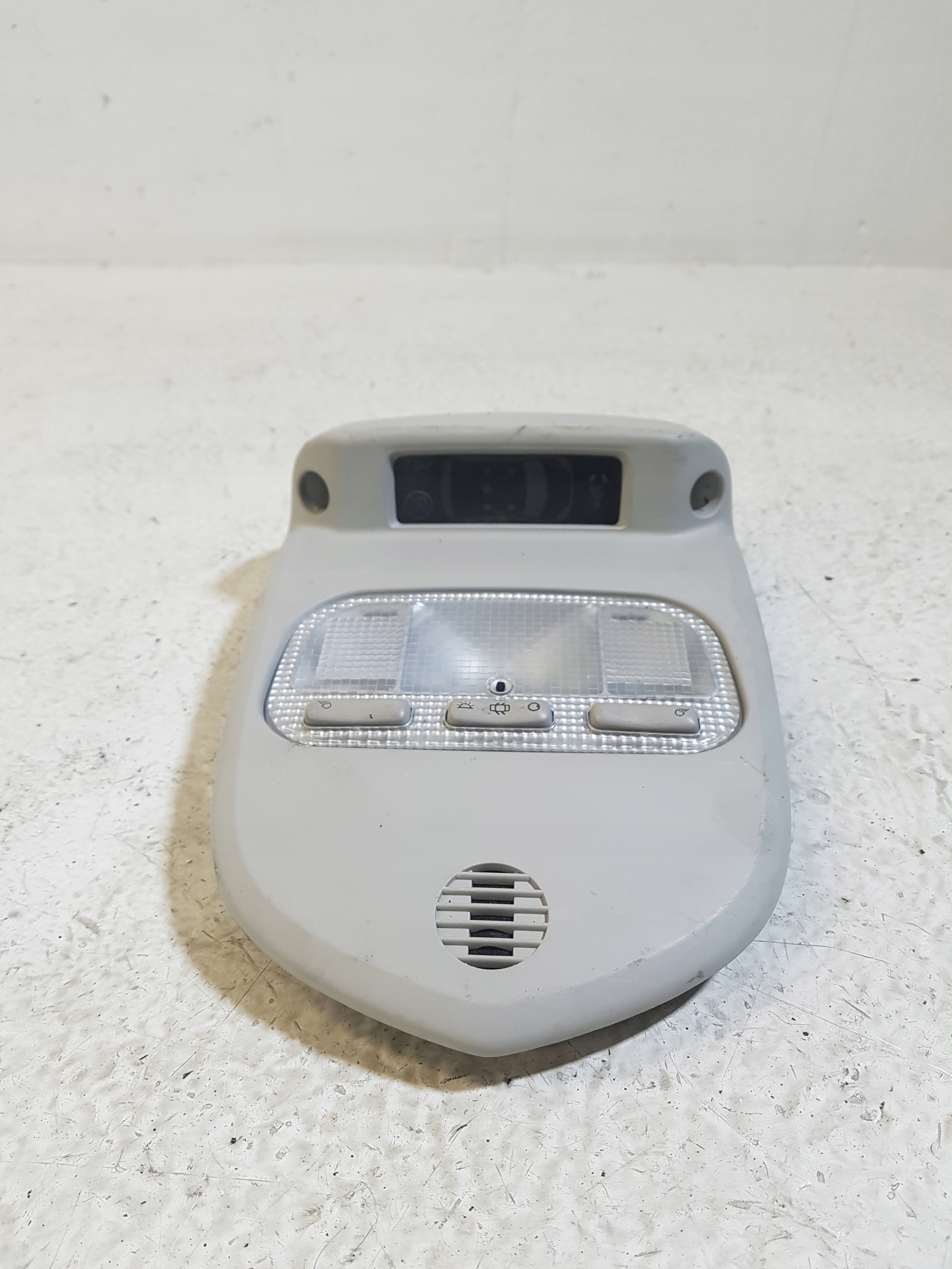 OSWIETLENIE cabs front PEUGEOT 3008 9658675977