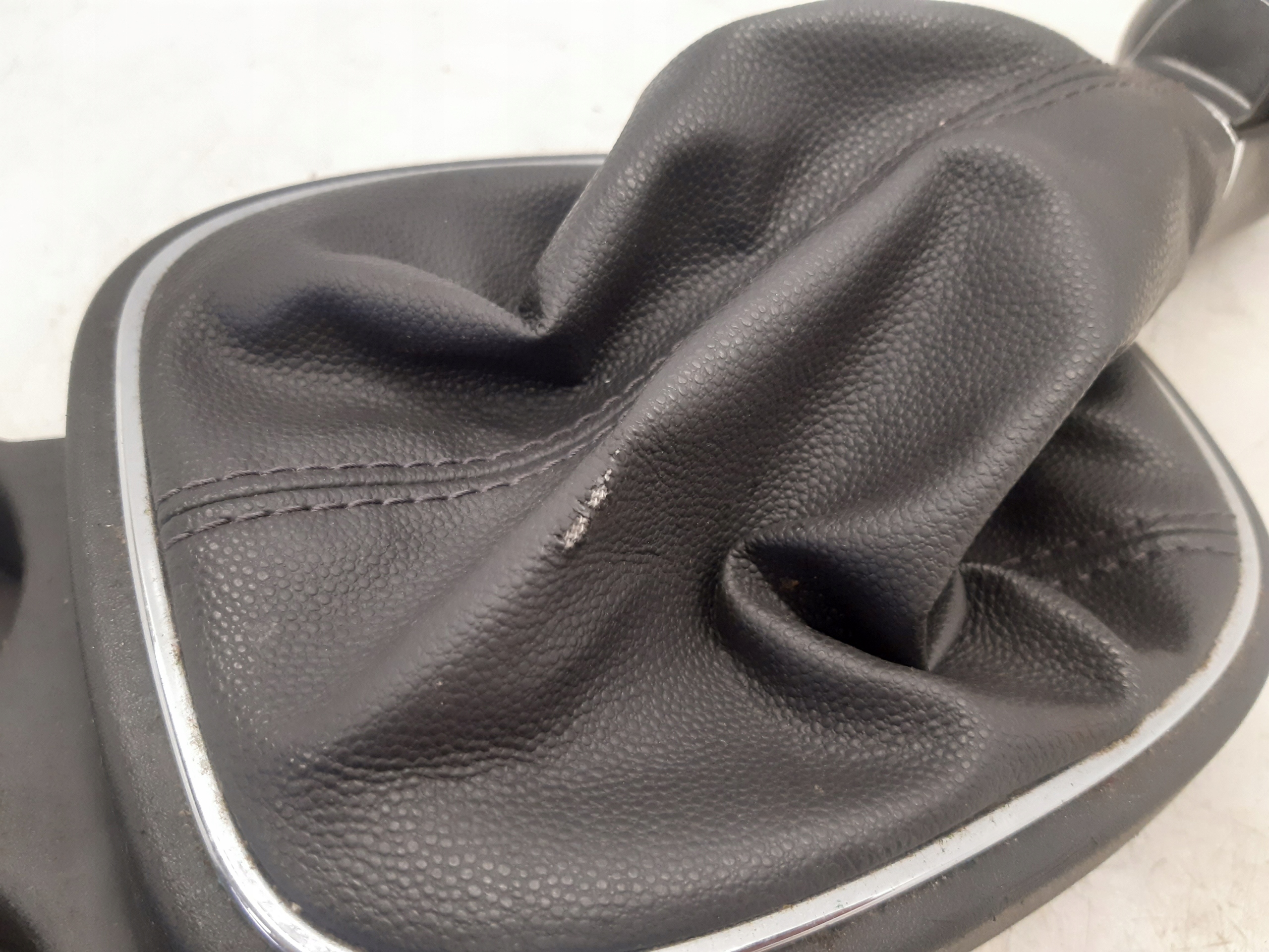Pomello ghetta Opel Corsa D 1,2 16V