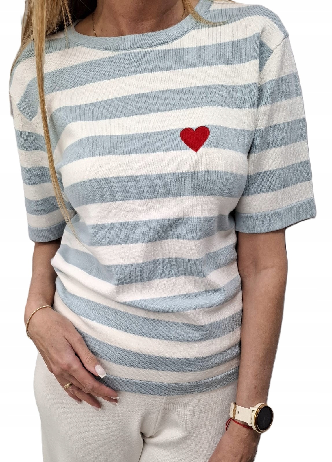 Yarn Premium Svetrová halenka s pruhy Modré džíny Bílé srdíčko