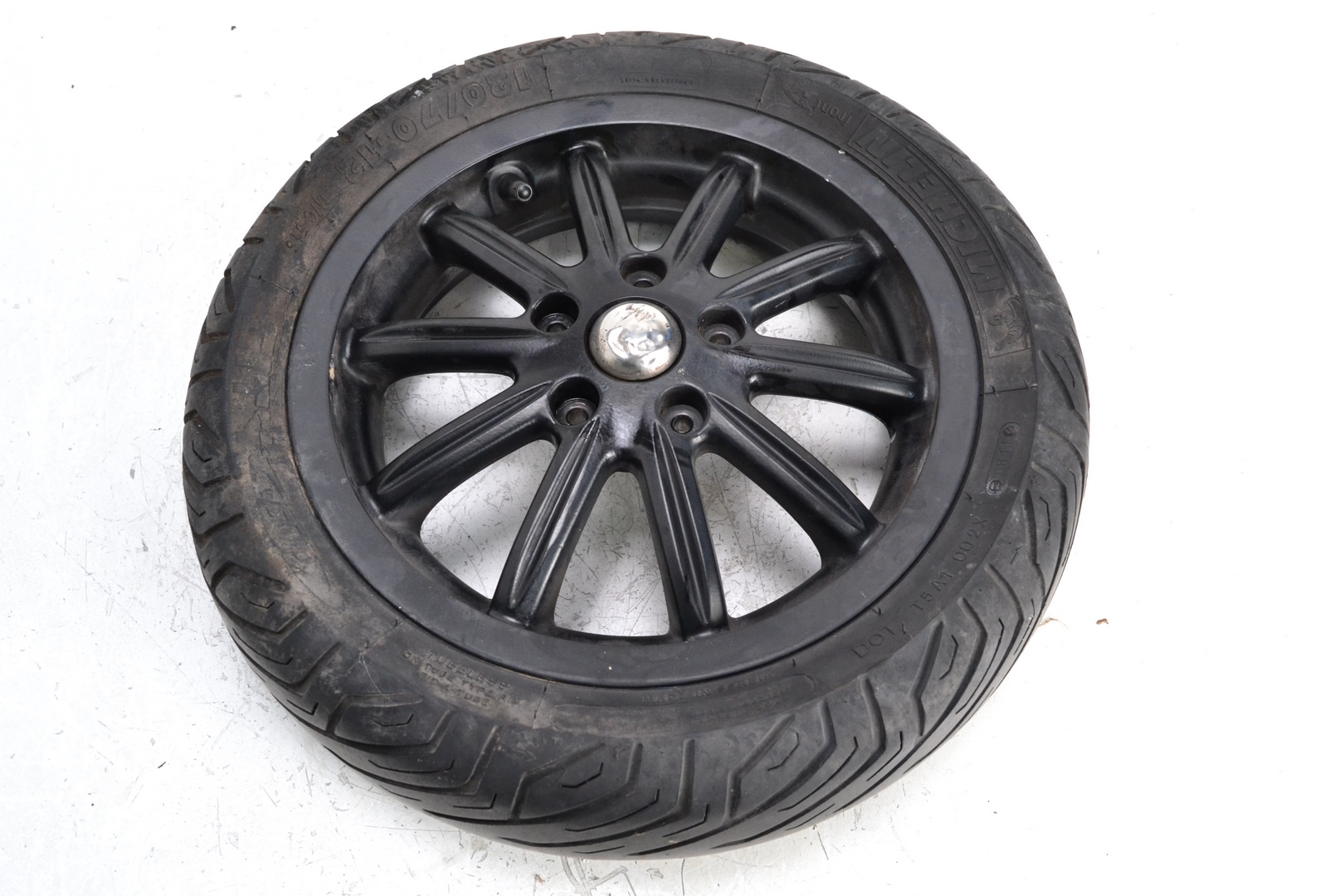 Обід колеса передній лівий PIAGGIO MP3 500