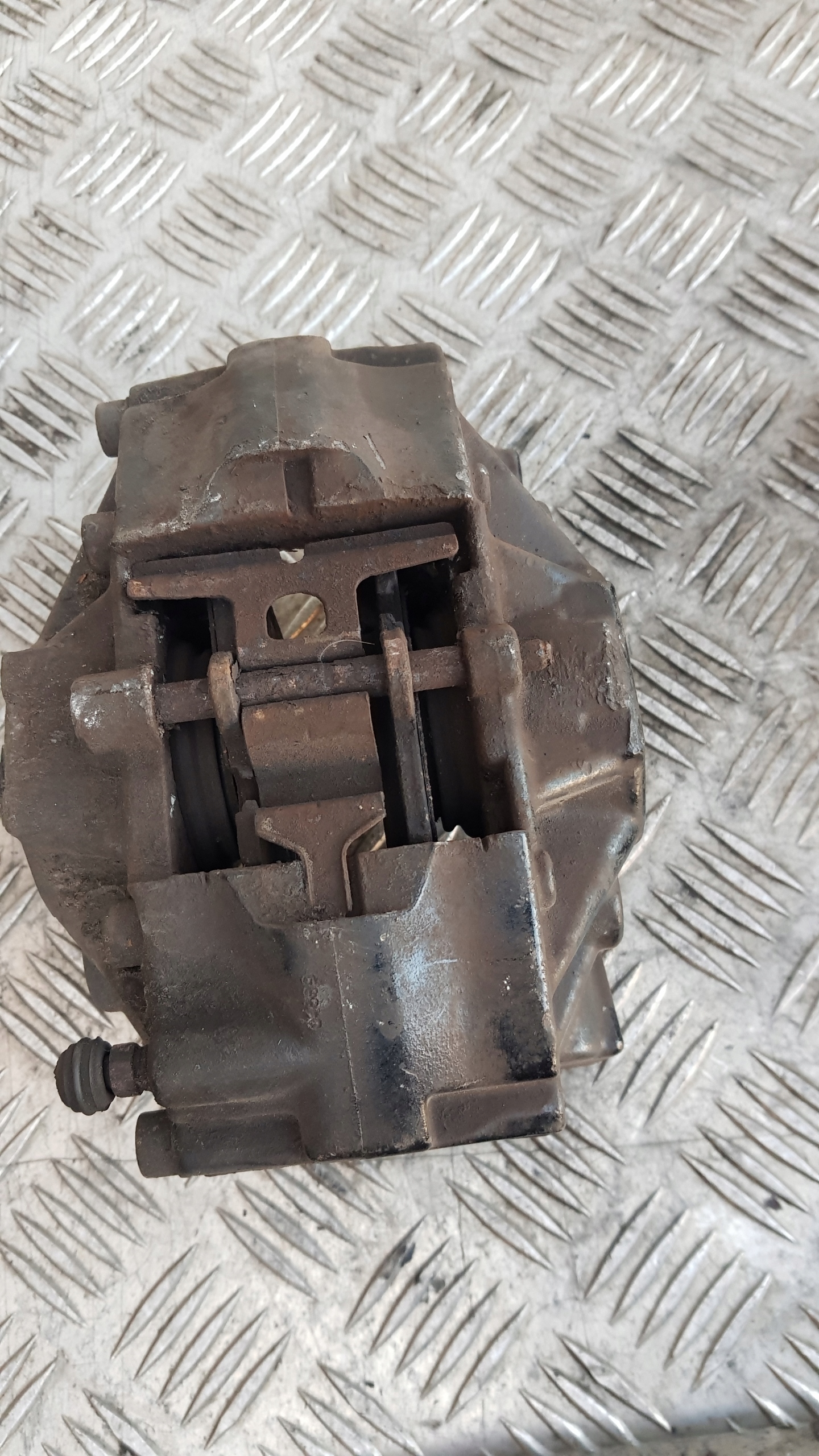 MERCEDES W220 caliper brake caliper rear part right or left