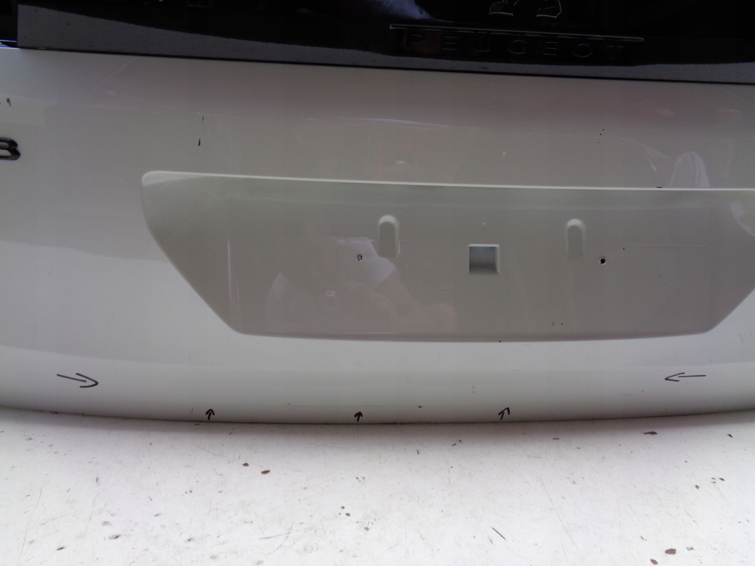 boot doors PEUGEOT 3008 II 16- NR 41868