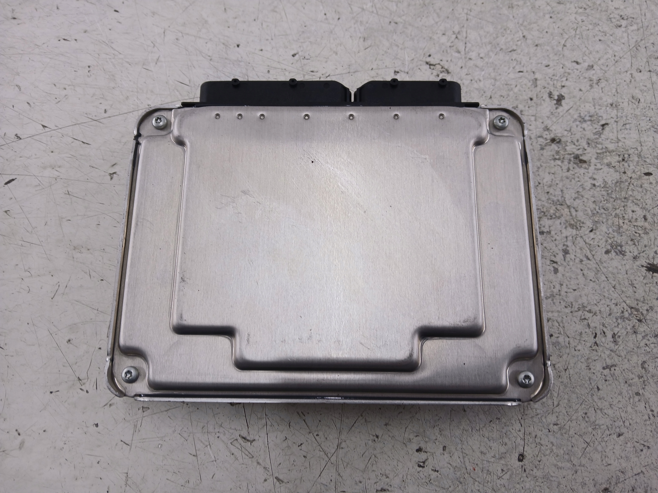 AUDI A6 C5 A4 B6 2.5 TDI control unit of the engine 8E0907401M