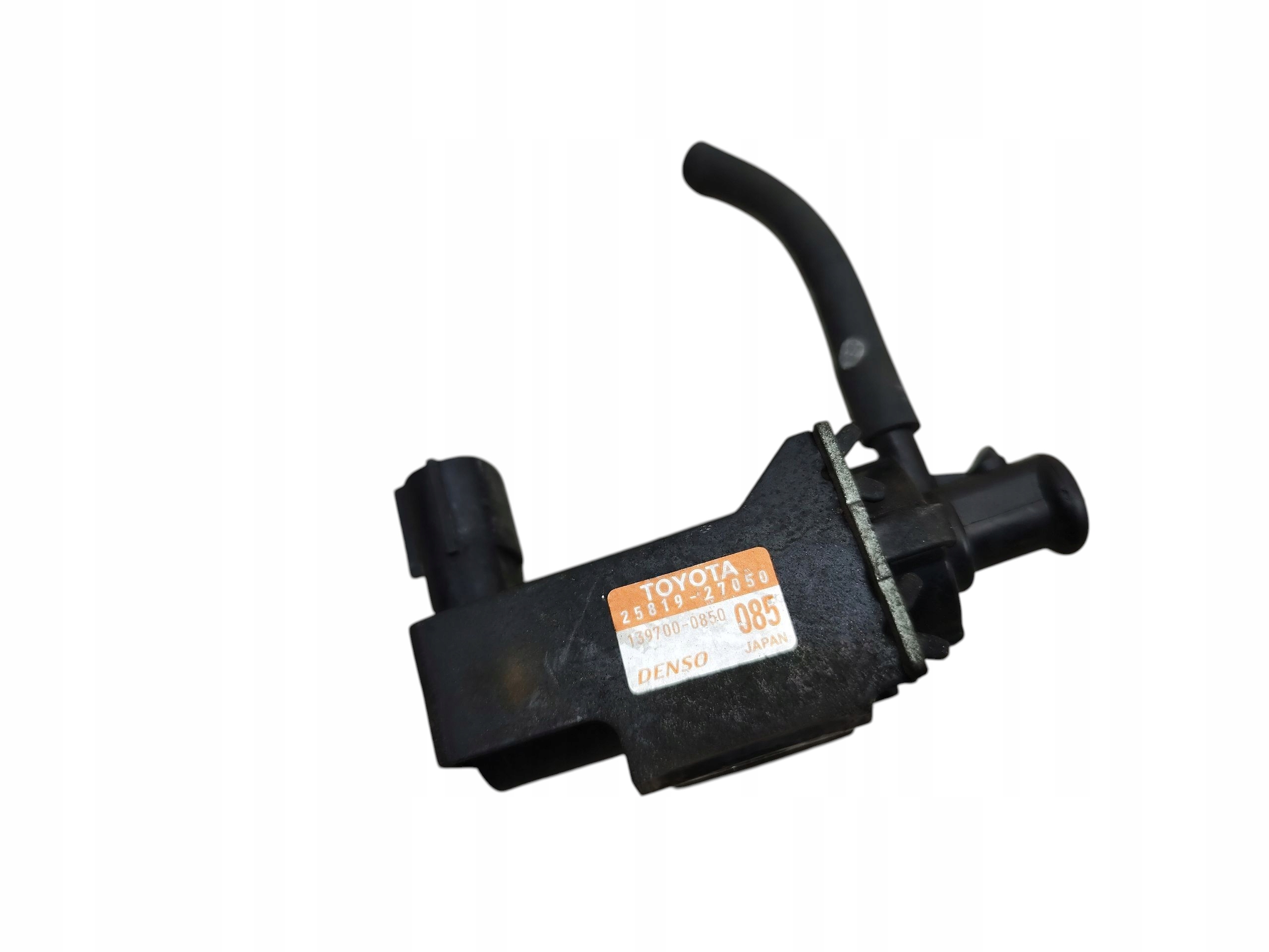 ZAWÓR PODCIŚNIENIA COROLLA VERSO II AVENSIS T25 RAV4 III 2.0D4D 25819-27050