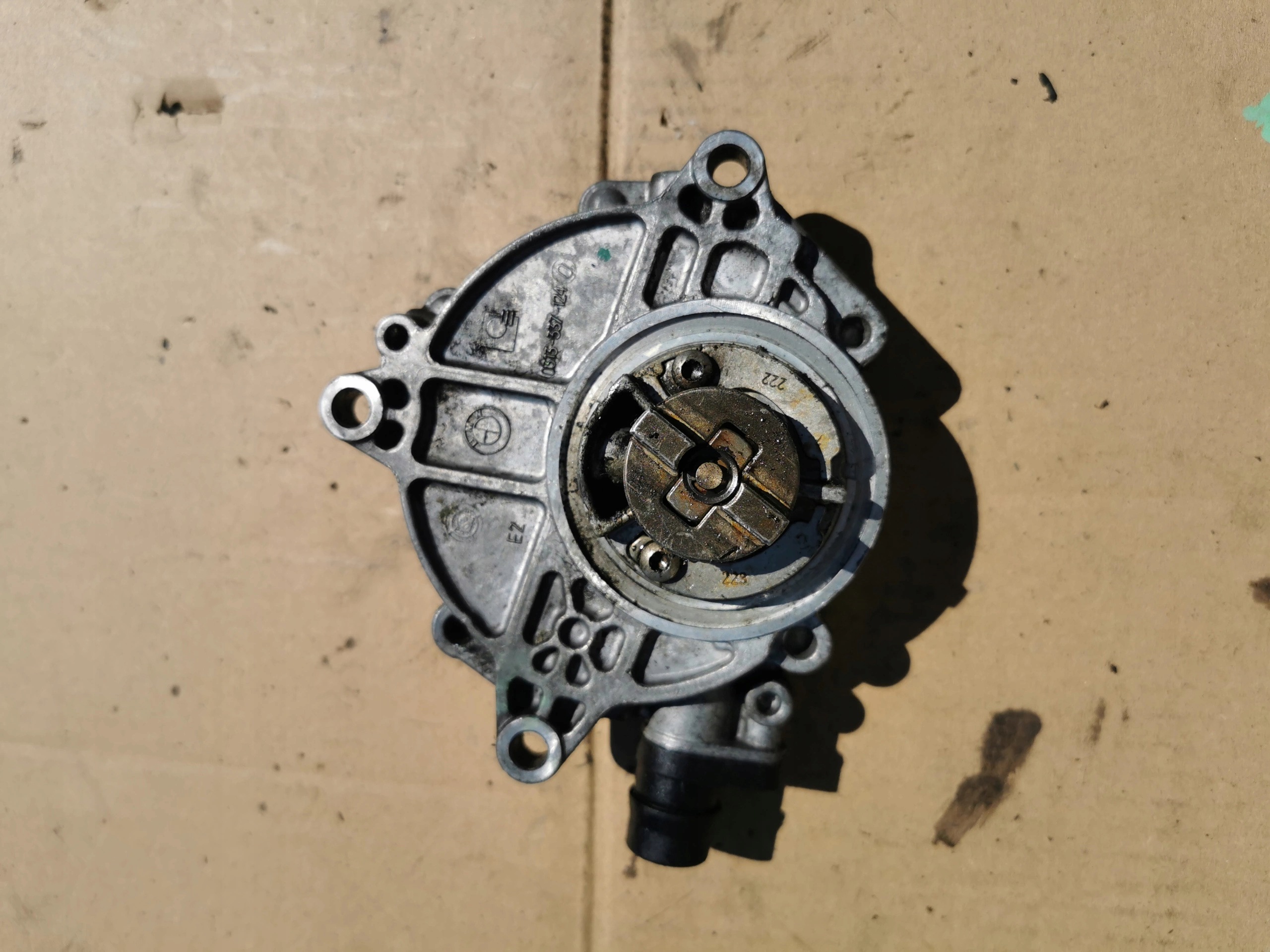 BMW E60 520I 0313-327-116 Pompa VACUM WACUM