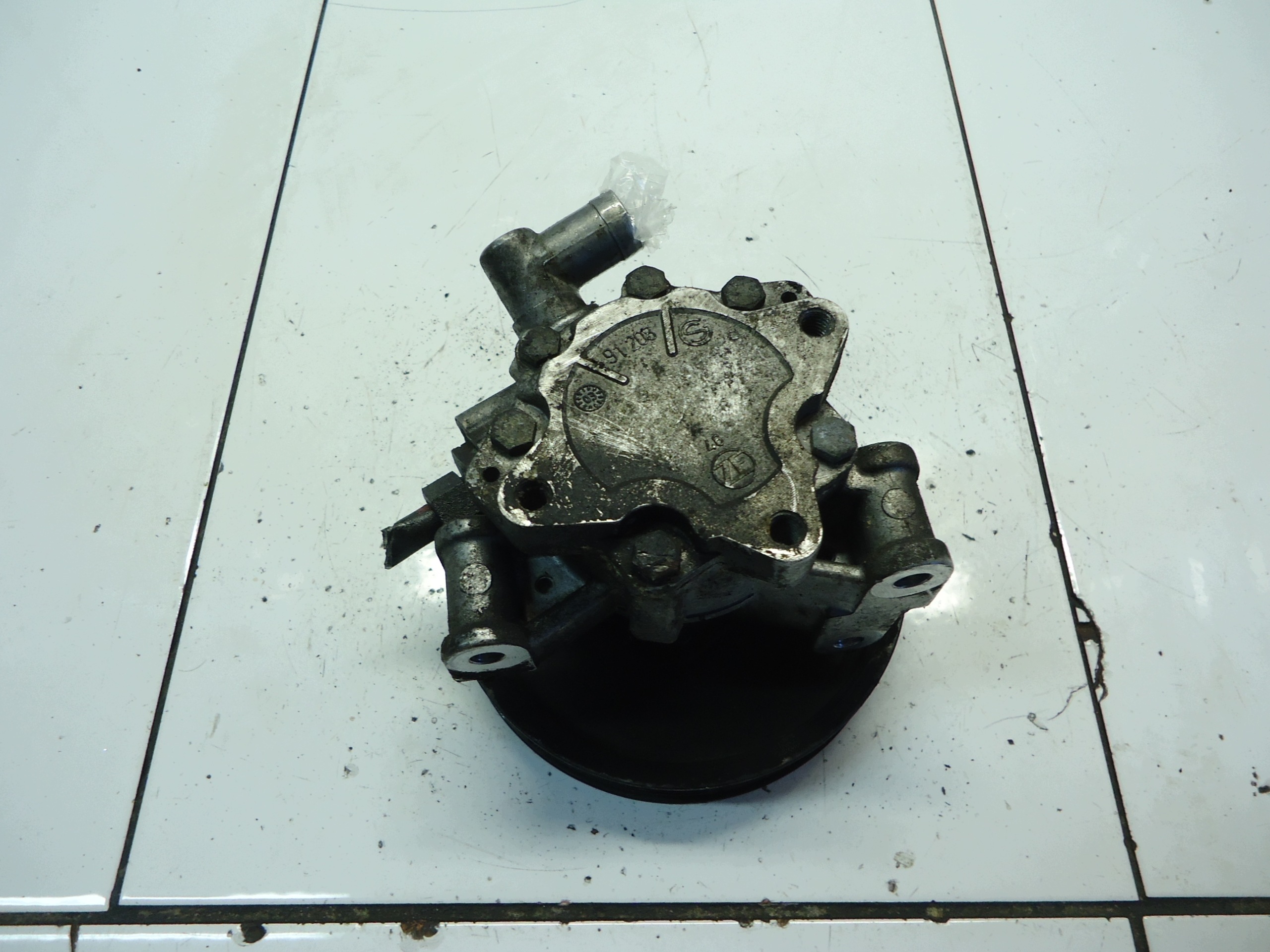MERCEDES 2.7 CDI Servopumpe A0034660101