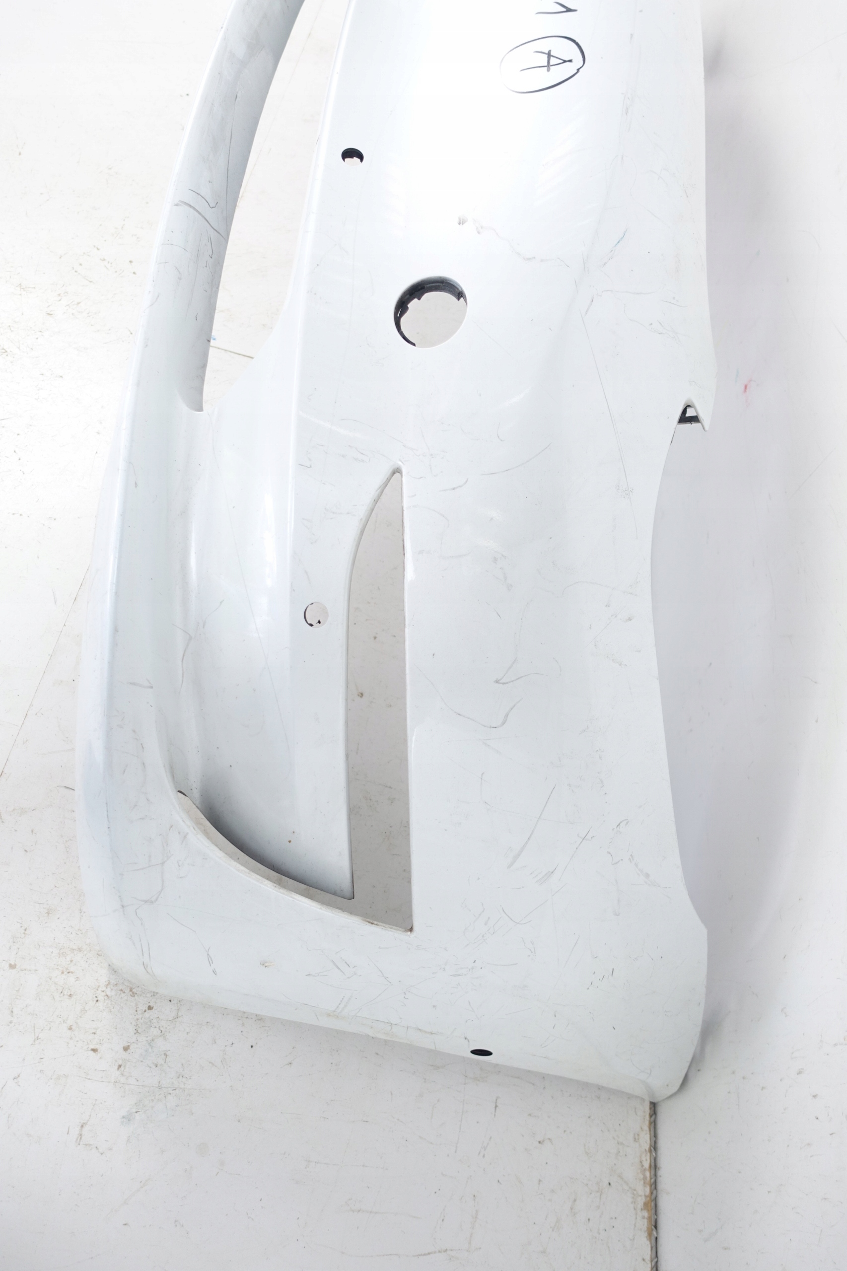 TESLA MODEL 3 III 2017- bumper front front 1084168-00-D