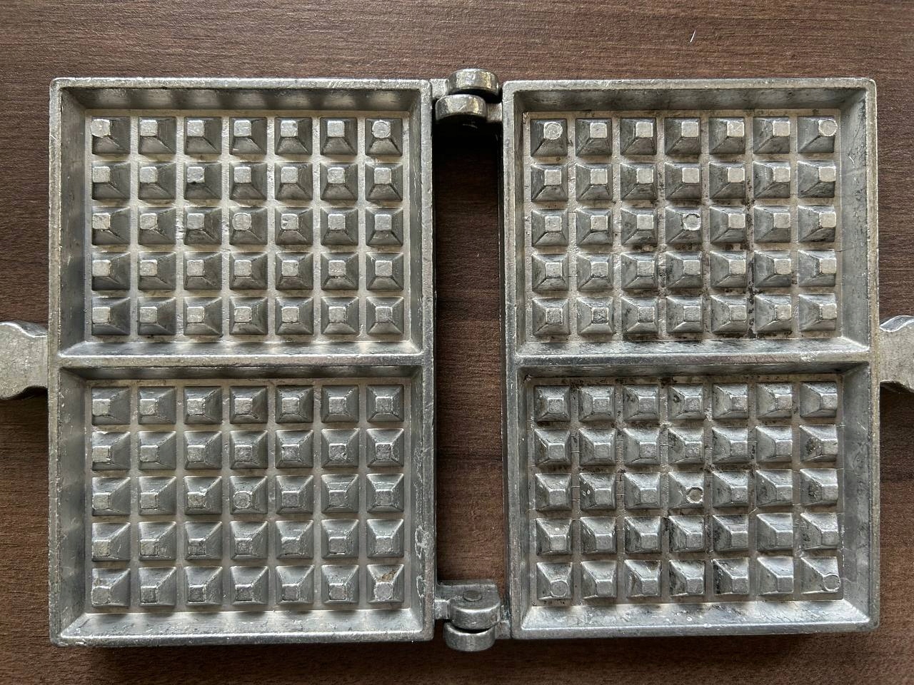 FORMA OPIEKACZ DO PIECZENIA WAFLE GOFRY BELGIJSKIE GOFROWNICA orzeszków #83 Moc 99 W