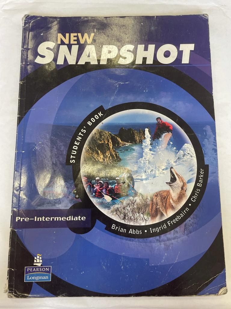 NEW SNAPSHOT STUDENTS' BOOK preintermediate (12624771183) Podręcznik