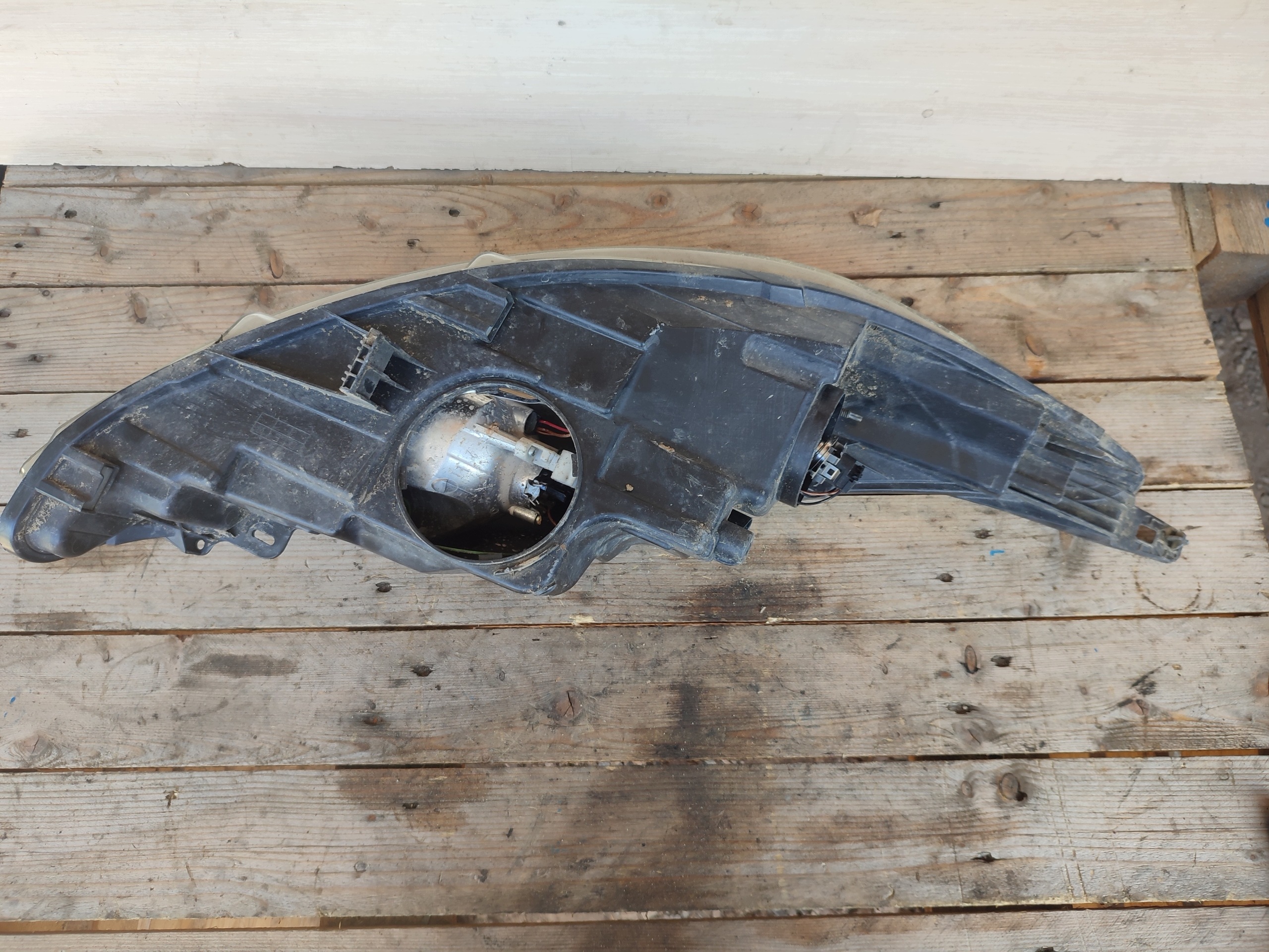 light left front FORD FIESTA MK7 08-13 8A61-13W030-AE