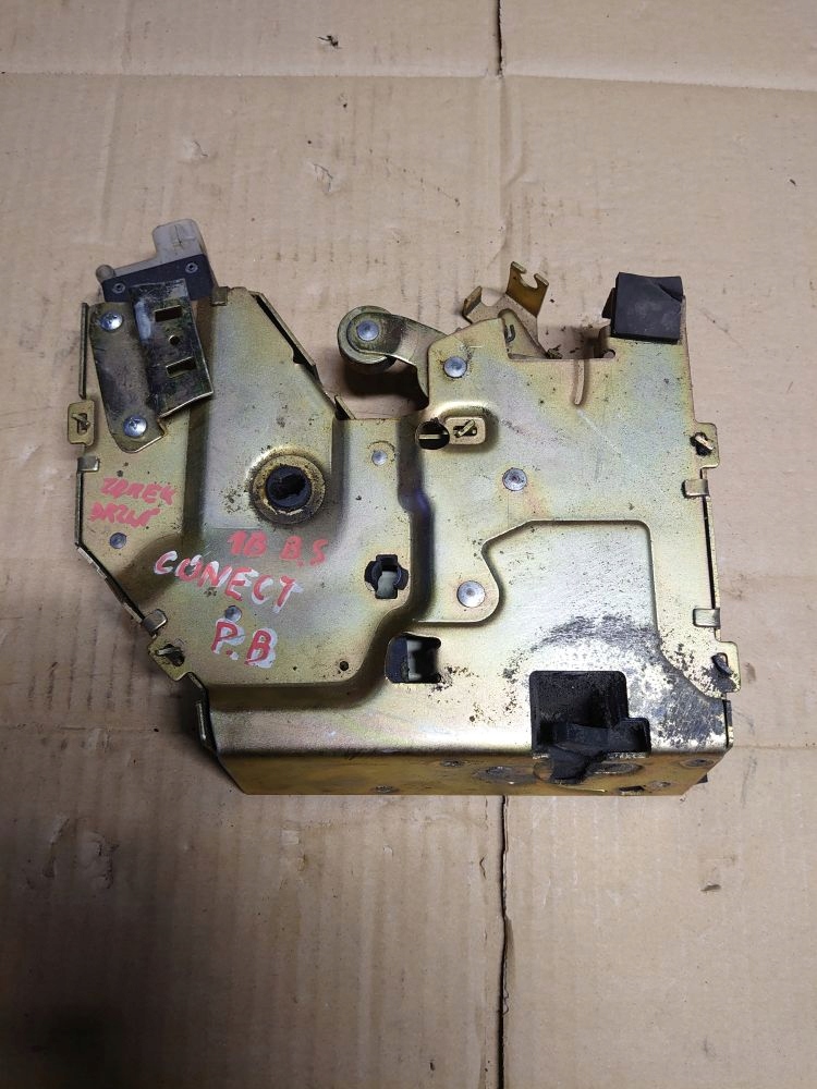 ZAMEK DRZWI PRAWE BOCZNE FORD TRANSIT CONNECT 13-