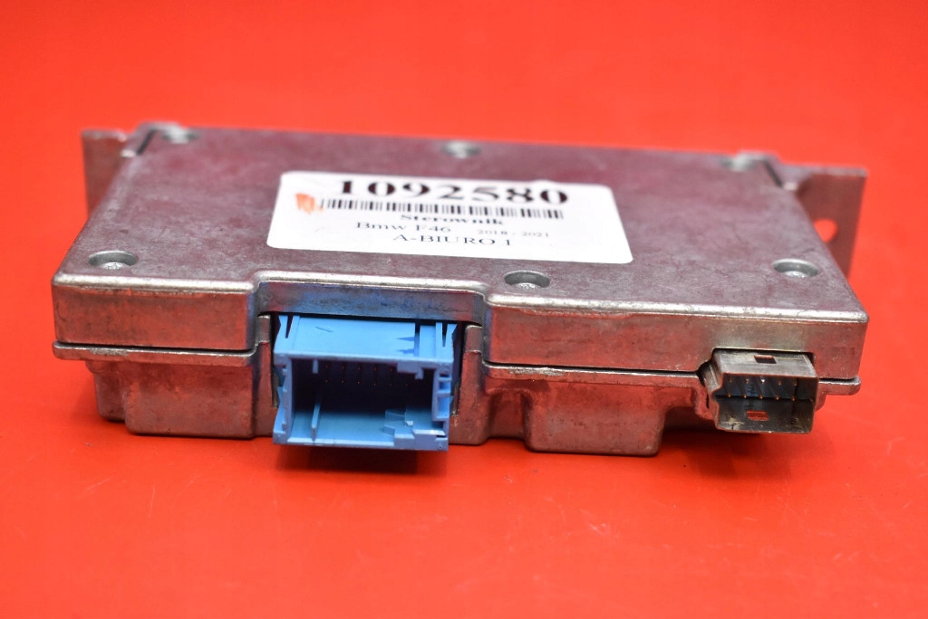 control unit module KAMERY 6819329 BMW F46 18-21