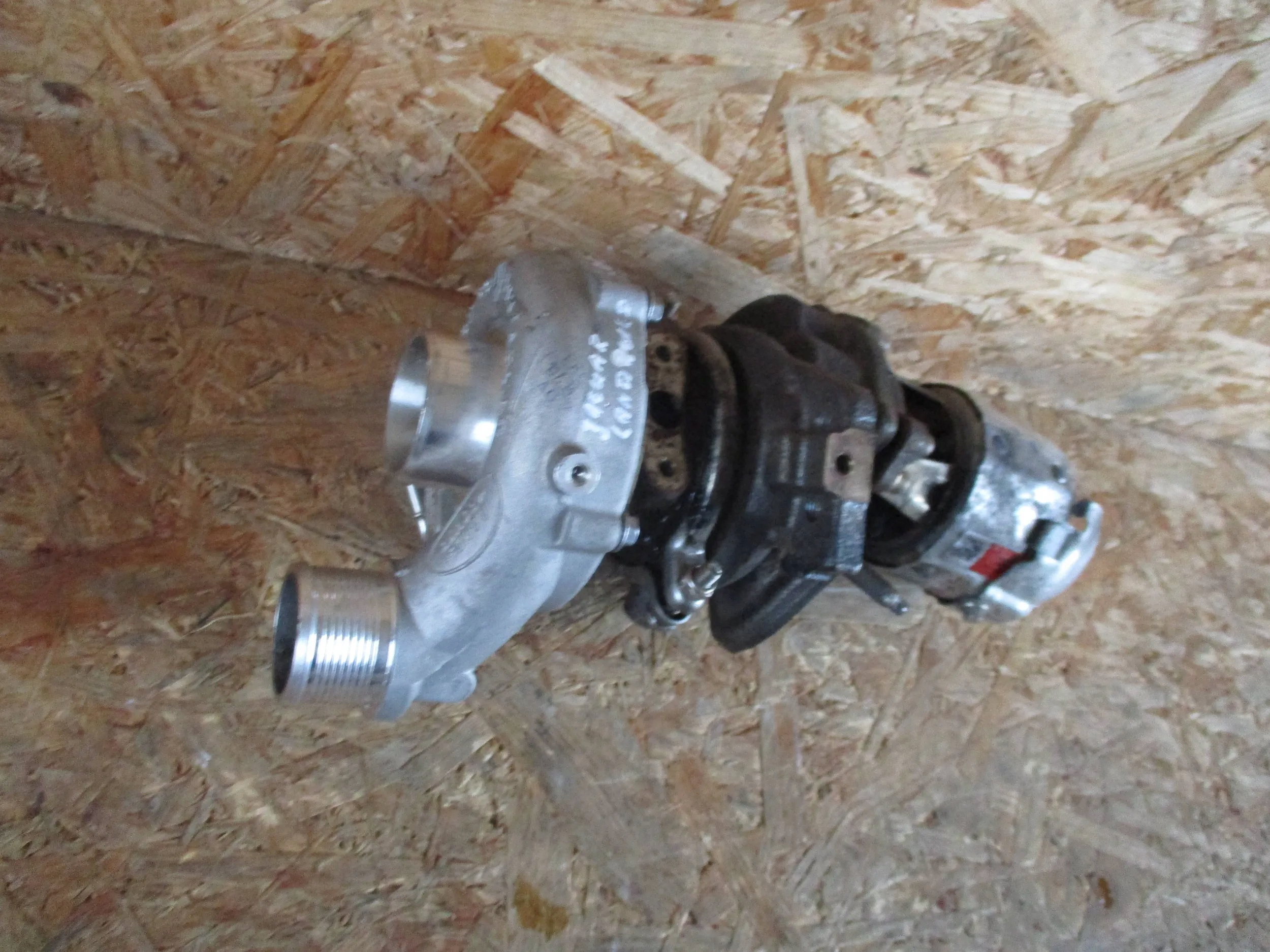 TURBO compressor JAGUAR LAND ROVER 3.0D