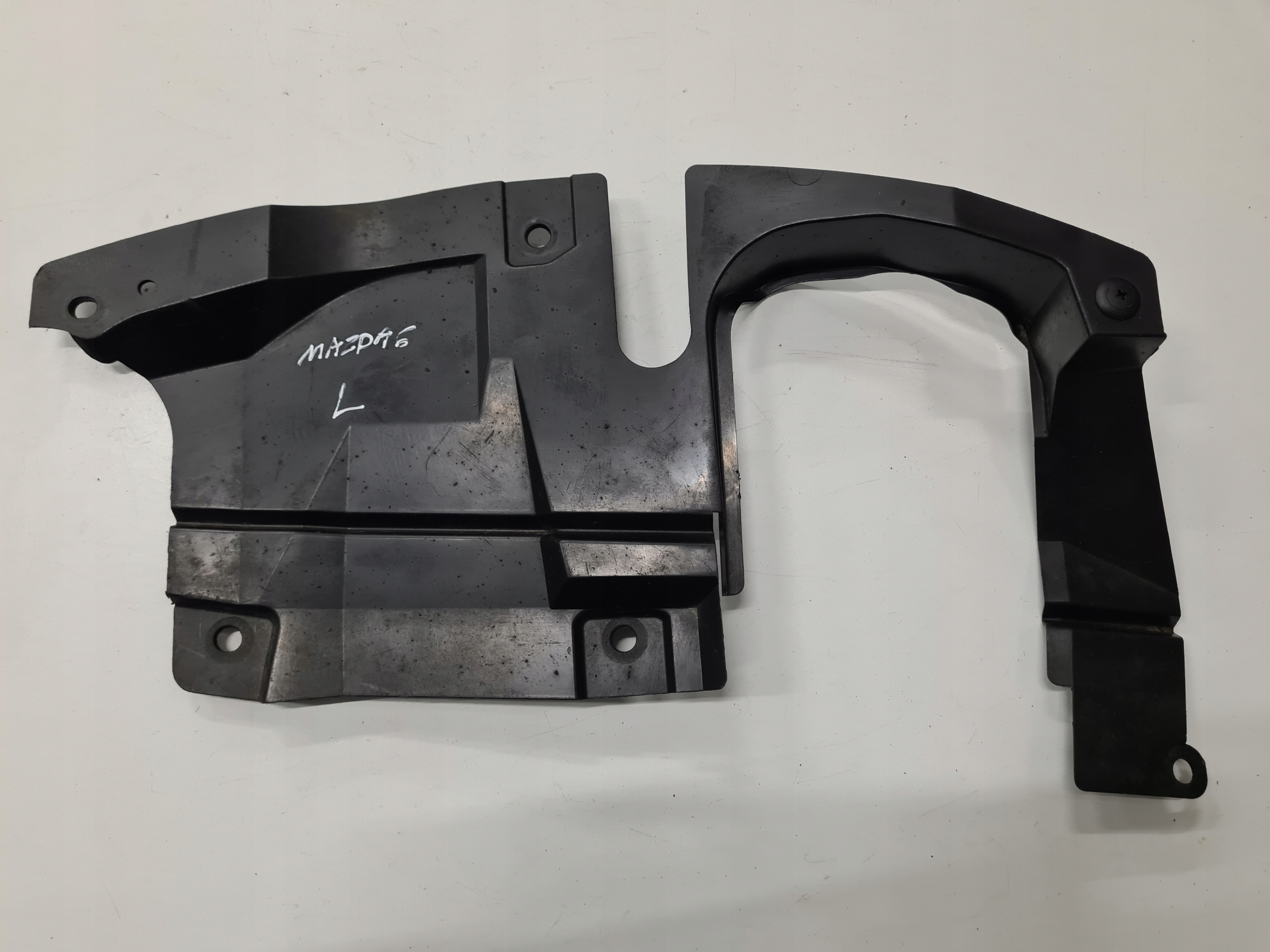 OSŁONA BOCZNA SILNIKA LEWA MAZDA 6 GG GY 2002-2007