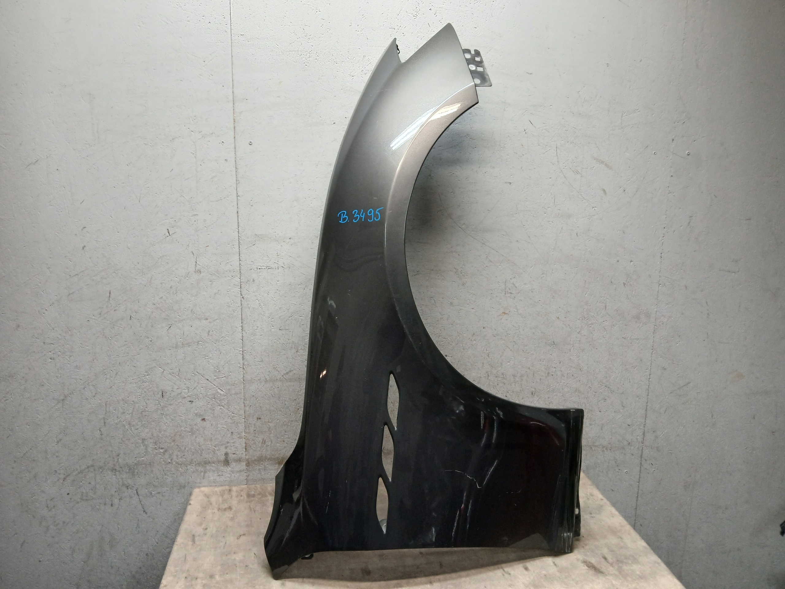 fender front right MASERATI GHIBLI