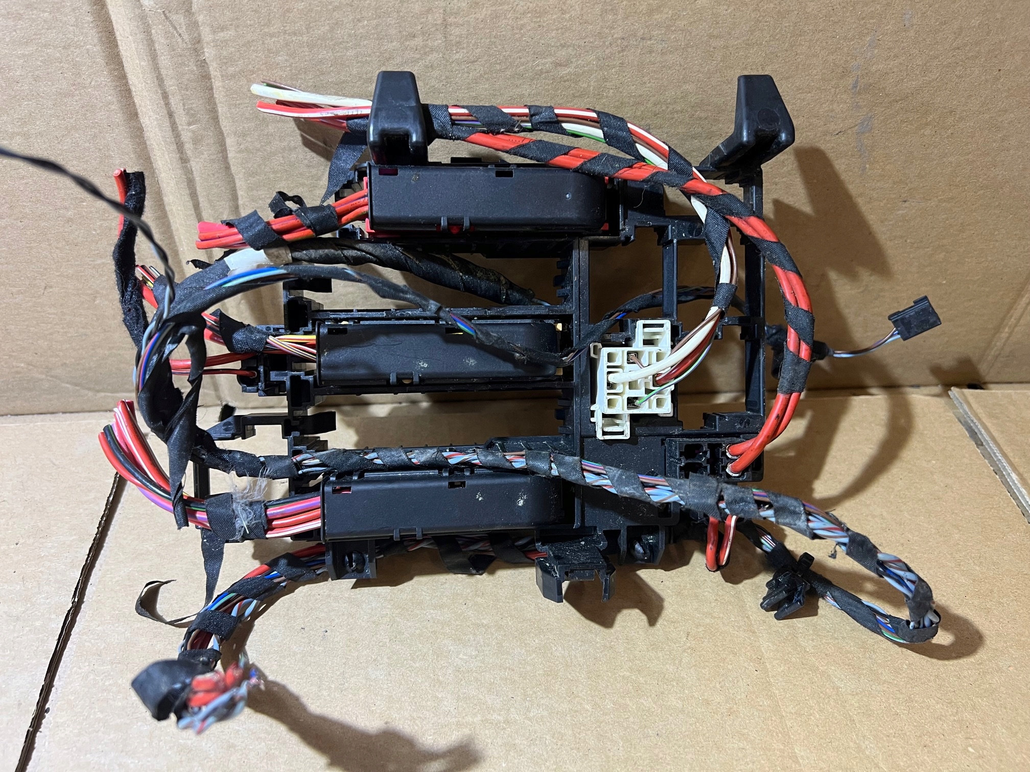 AUDI Q5 80A 2.0 TFSI Module fusibles 80A971845
