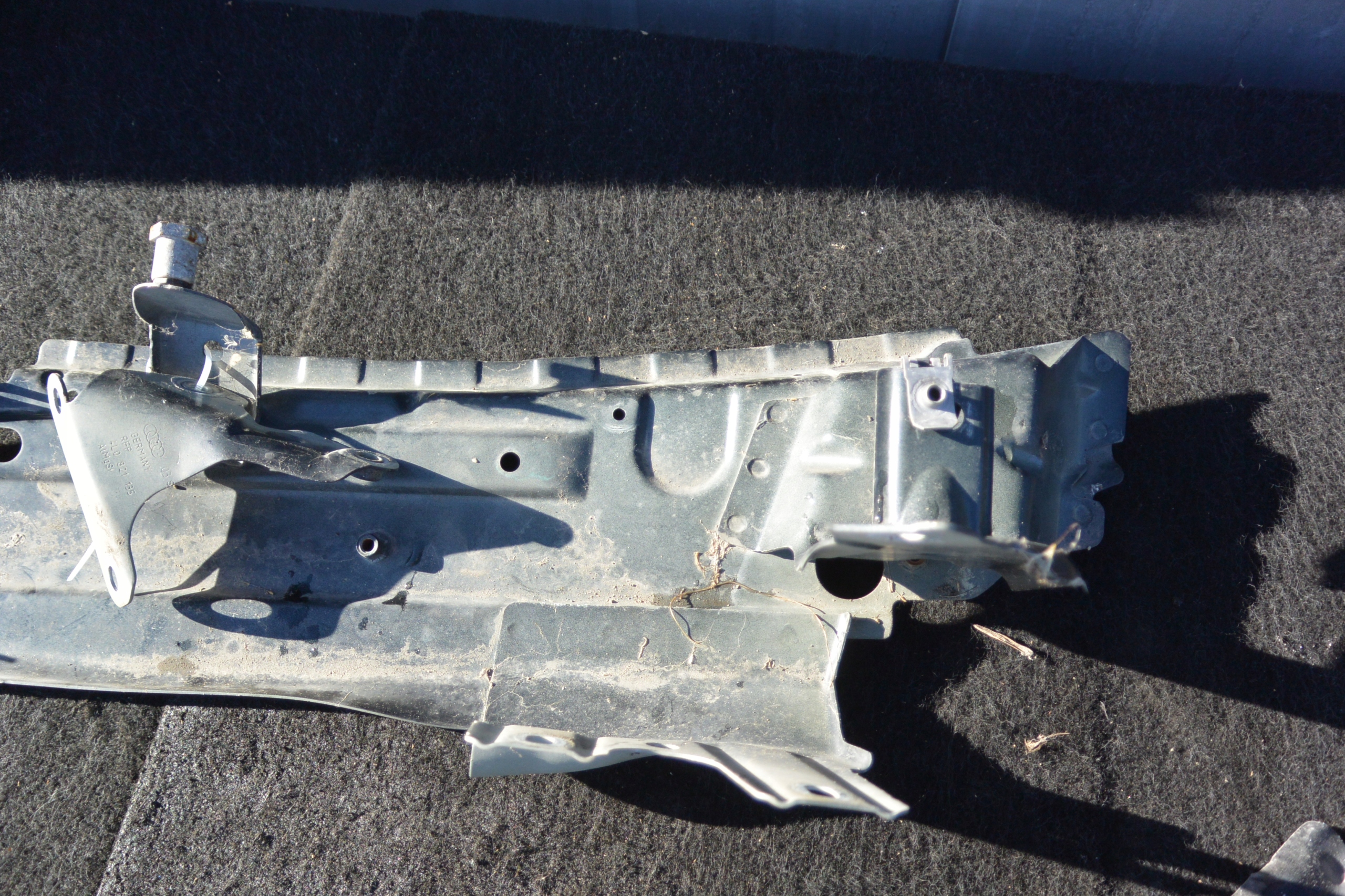 Console Support plaque Aile Droit Gauche AUDI Q7 4L