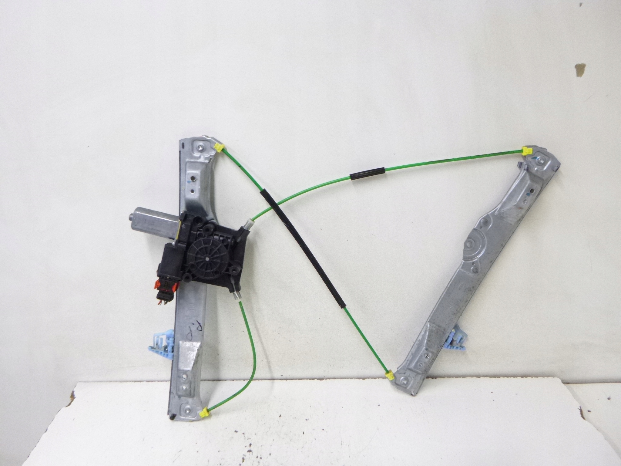 Mécanisme Vitre Avant Droite Opel Corsa D 3D 2009r. 72005001