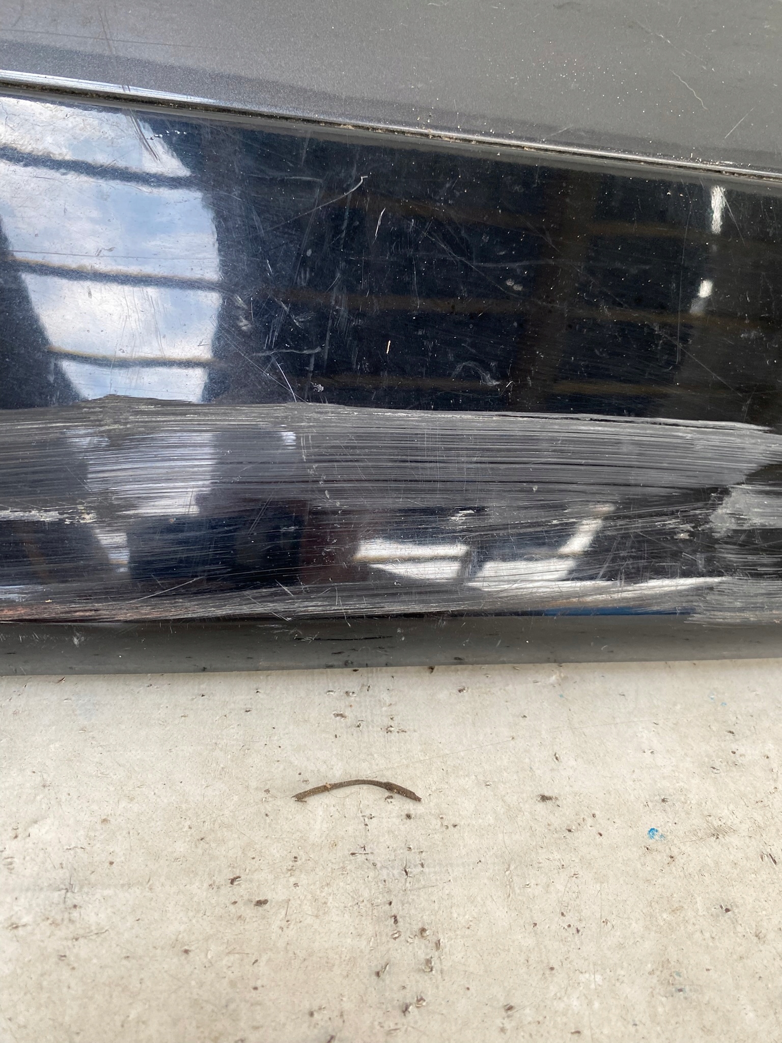 RANGE ROVER VELAR L560 18- moulding door front right J8A2-21064-B-PIA-01