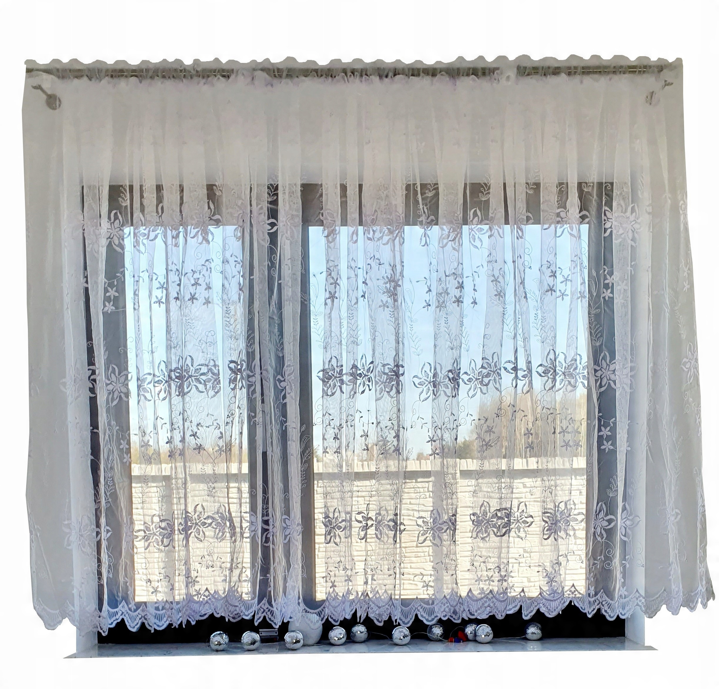 

Firanka gotowa 145x600 Firany