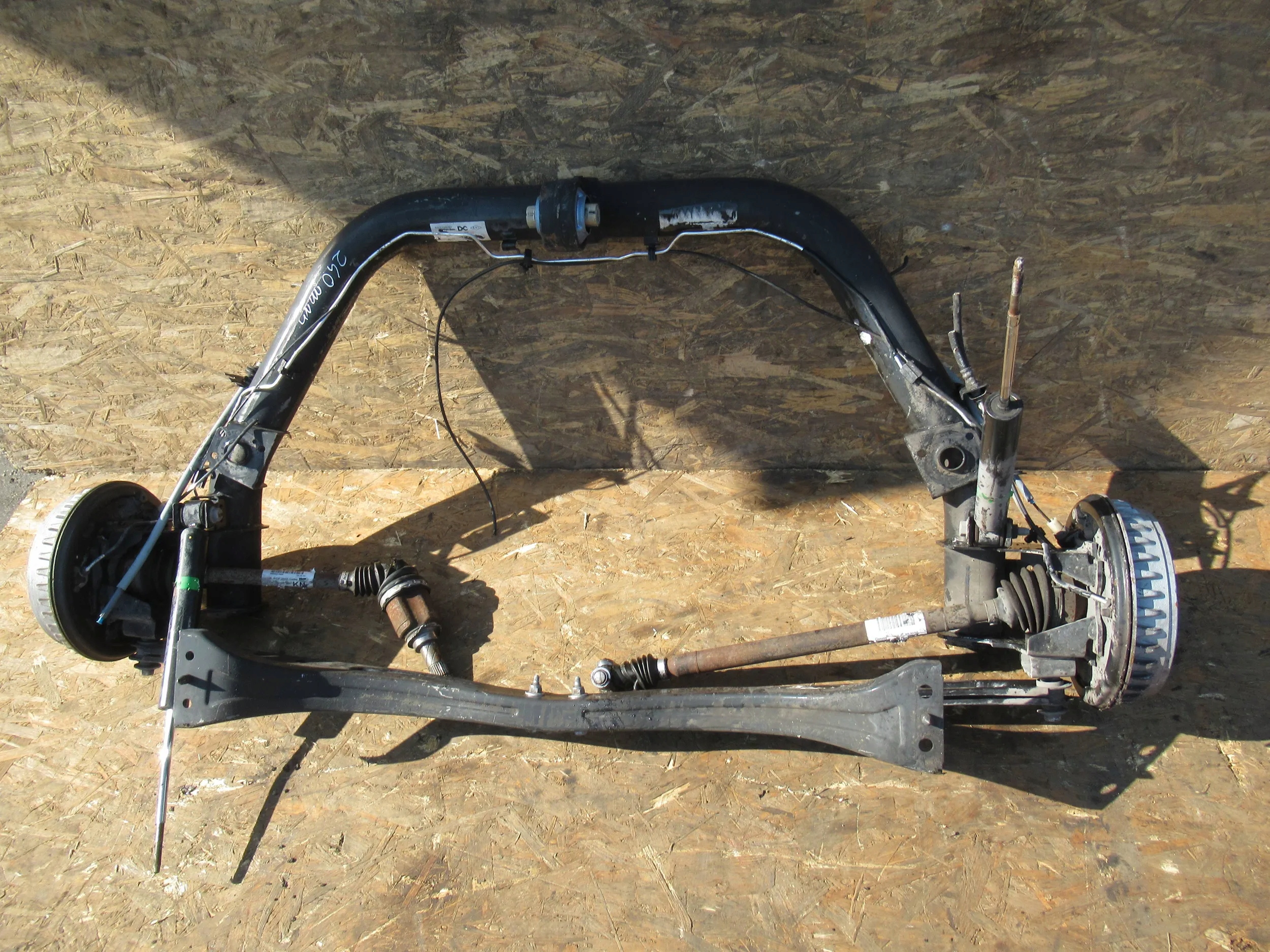 Oś tył Renault Twingo III 14-