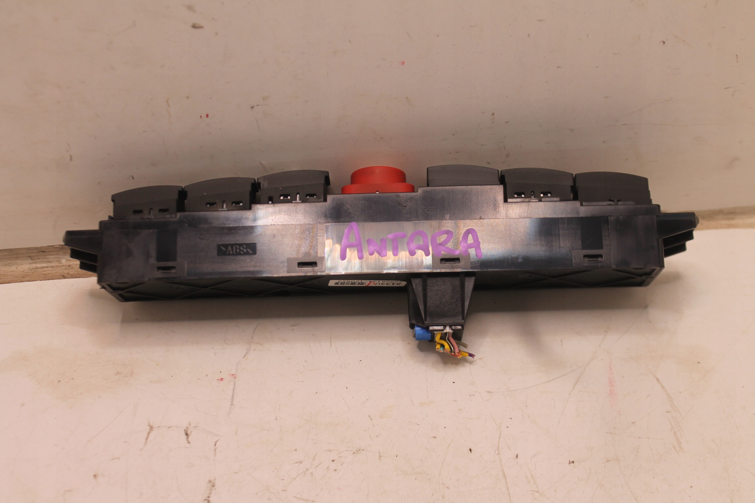 PANEL switch button of warning lights 20898134 OPEL ANTARA 06-15