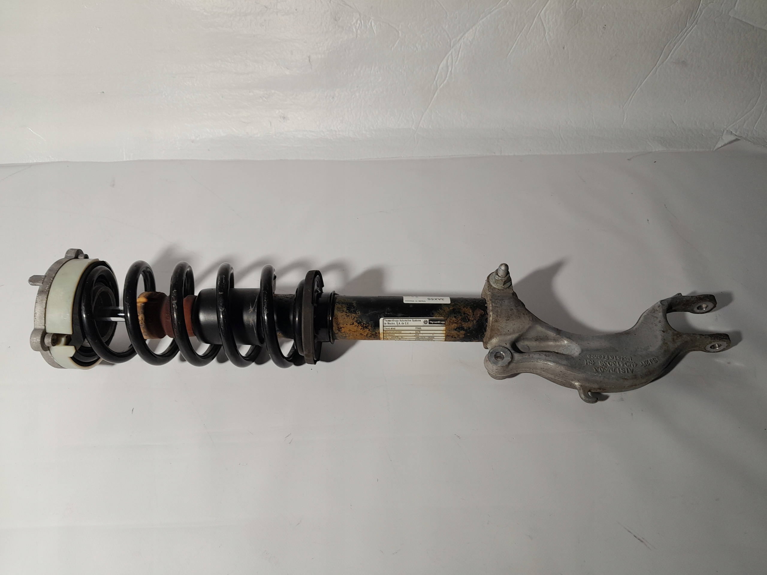 AUDI Q5 II 80A shock absorber right front 80A413031AK 4M0413038