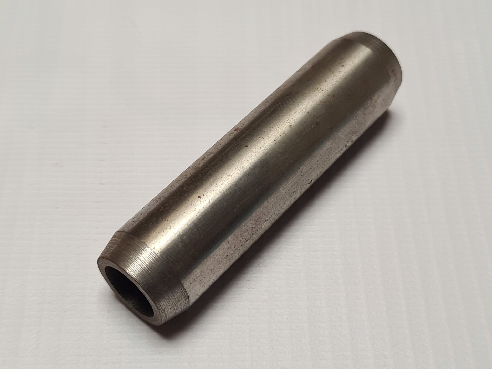 Prowadnica zaworowa SW680 NOM Producent części Inny