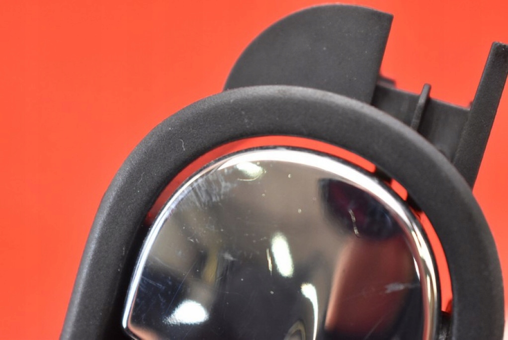 ручка двери внутренняя хром 5M0837114 vw Golf 5 V PLUS 05-14