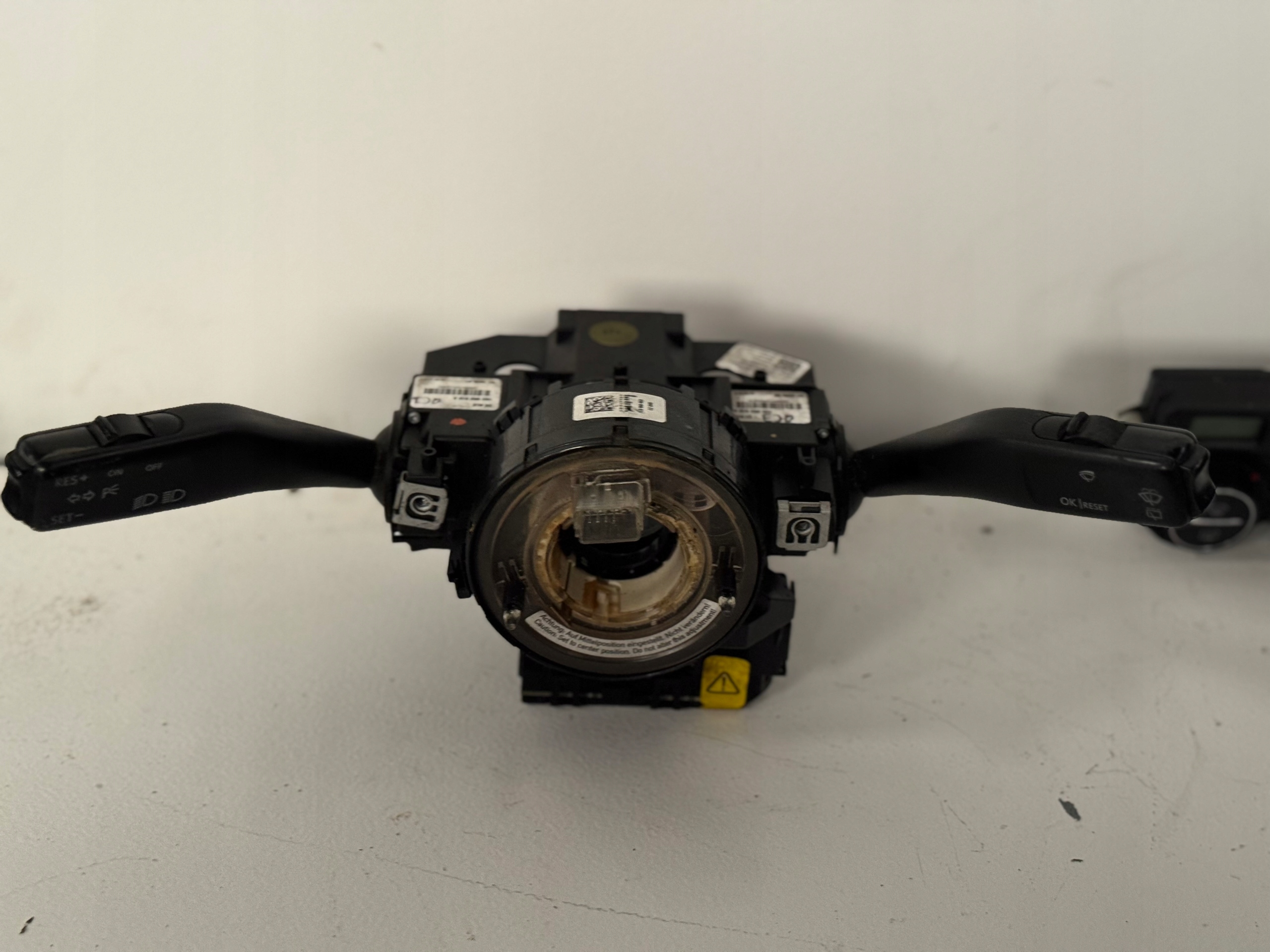 VW TOURAN GOLF V steering wheel levers and controls ring control 1K0953503H