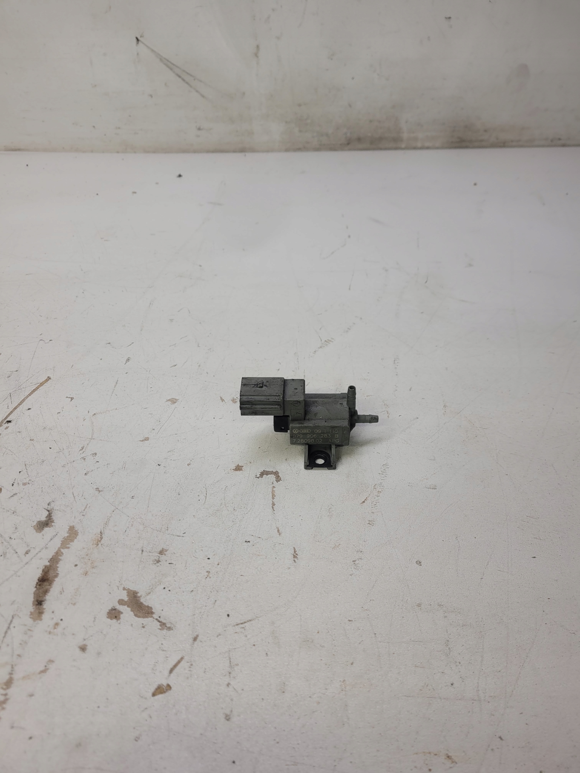 Sensor Unterdruck AUDI S4 S5 A6 3.0 T 079906283B