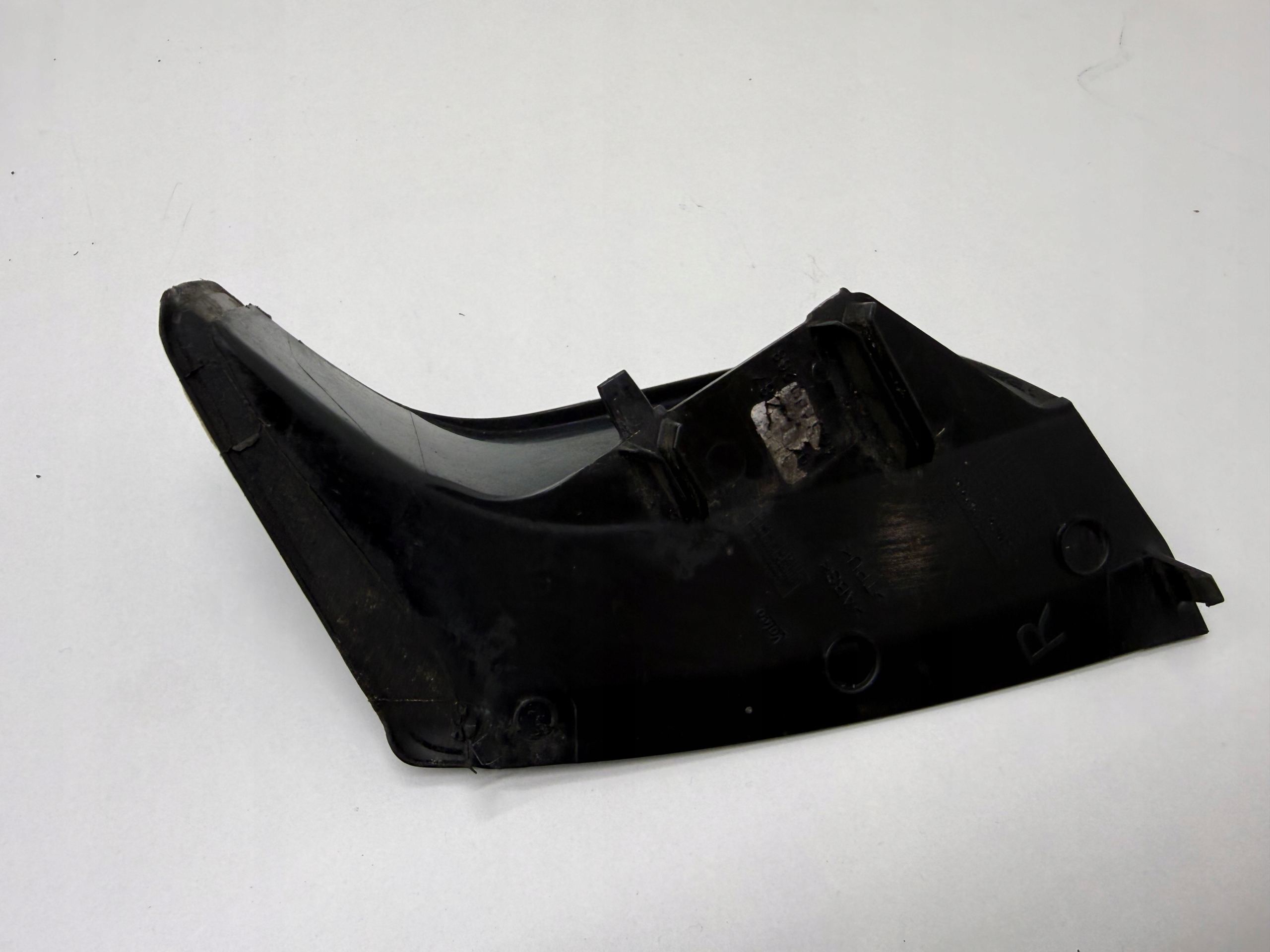 AUDI A6 S6 C7 sedan spoiler cover lights right rear part