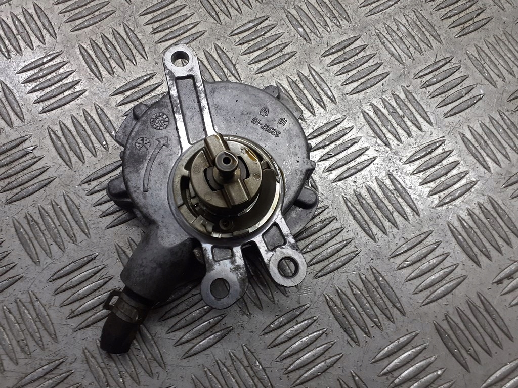 POMPA VACUM TOYOTA AVENSIS T27 1.8WTI ST567-M1