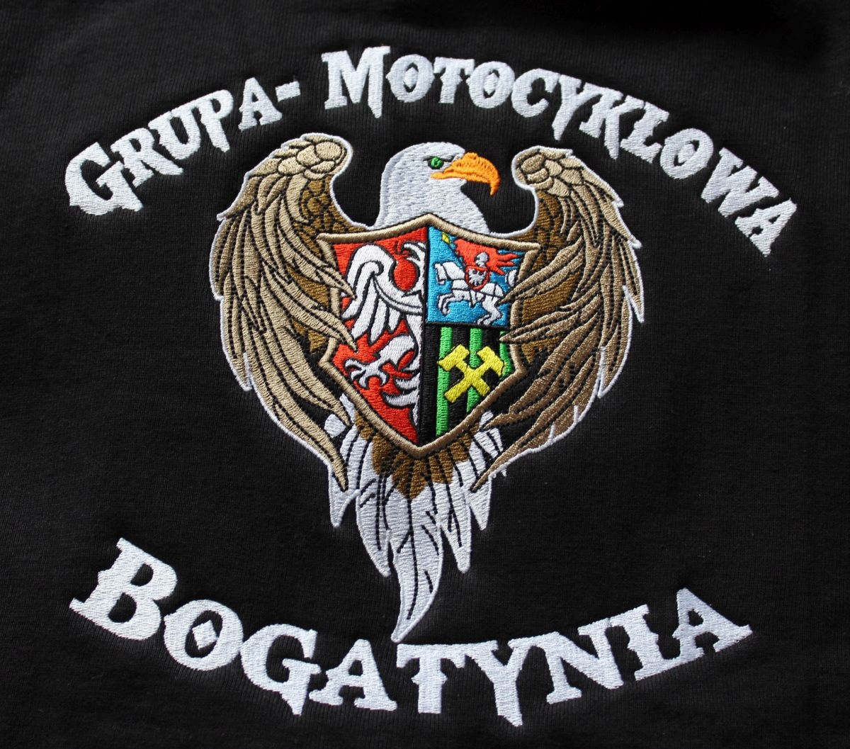 T-shirt koszulka z dowolnym haftem logo tekst Liczba sztuk w zestawie 1 szt.