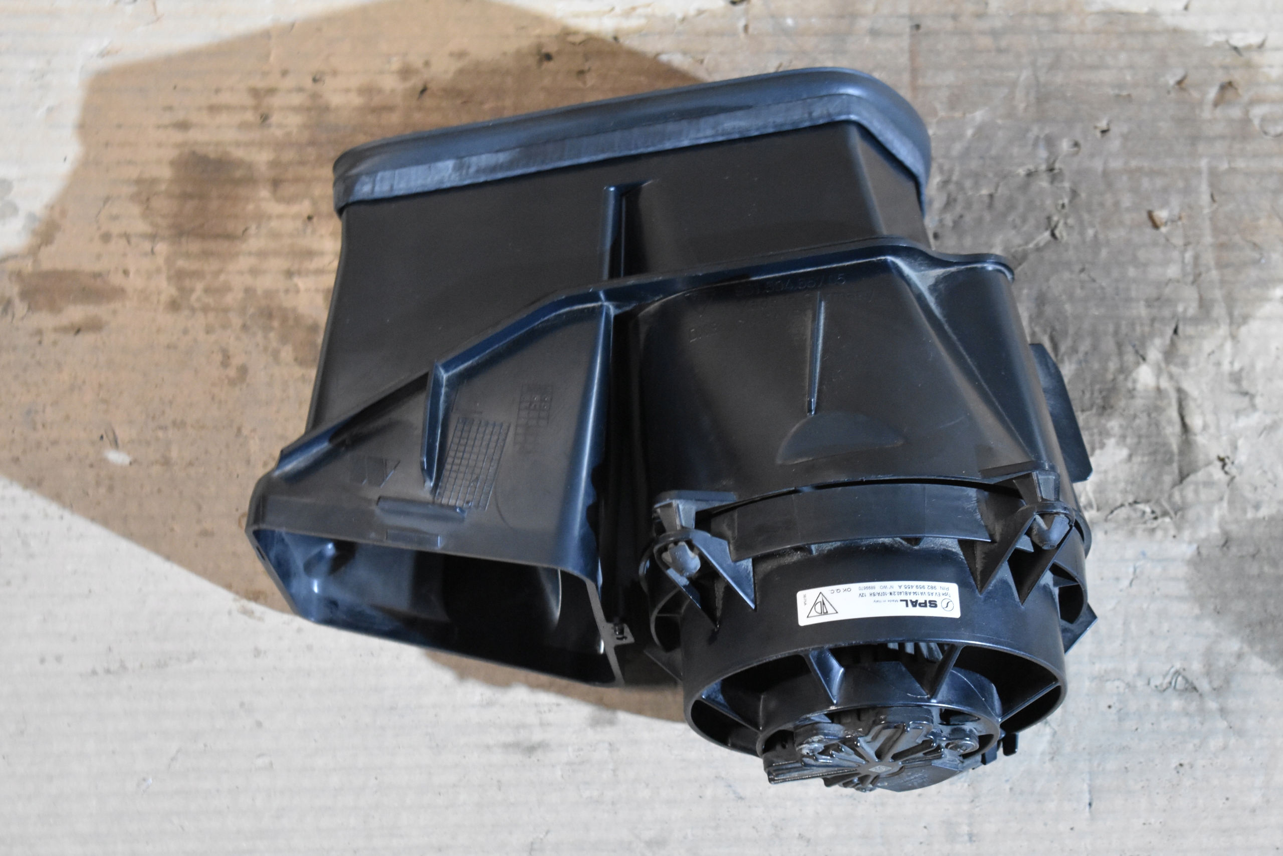 IDEALNA heating KOMORY of the engine left PORSCHE 718 982 1