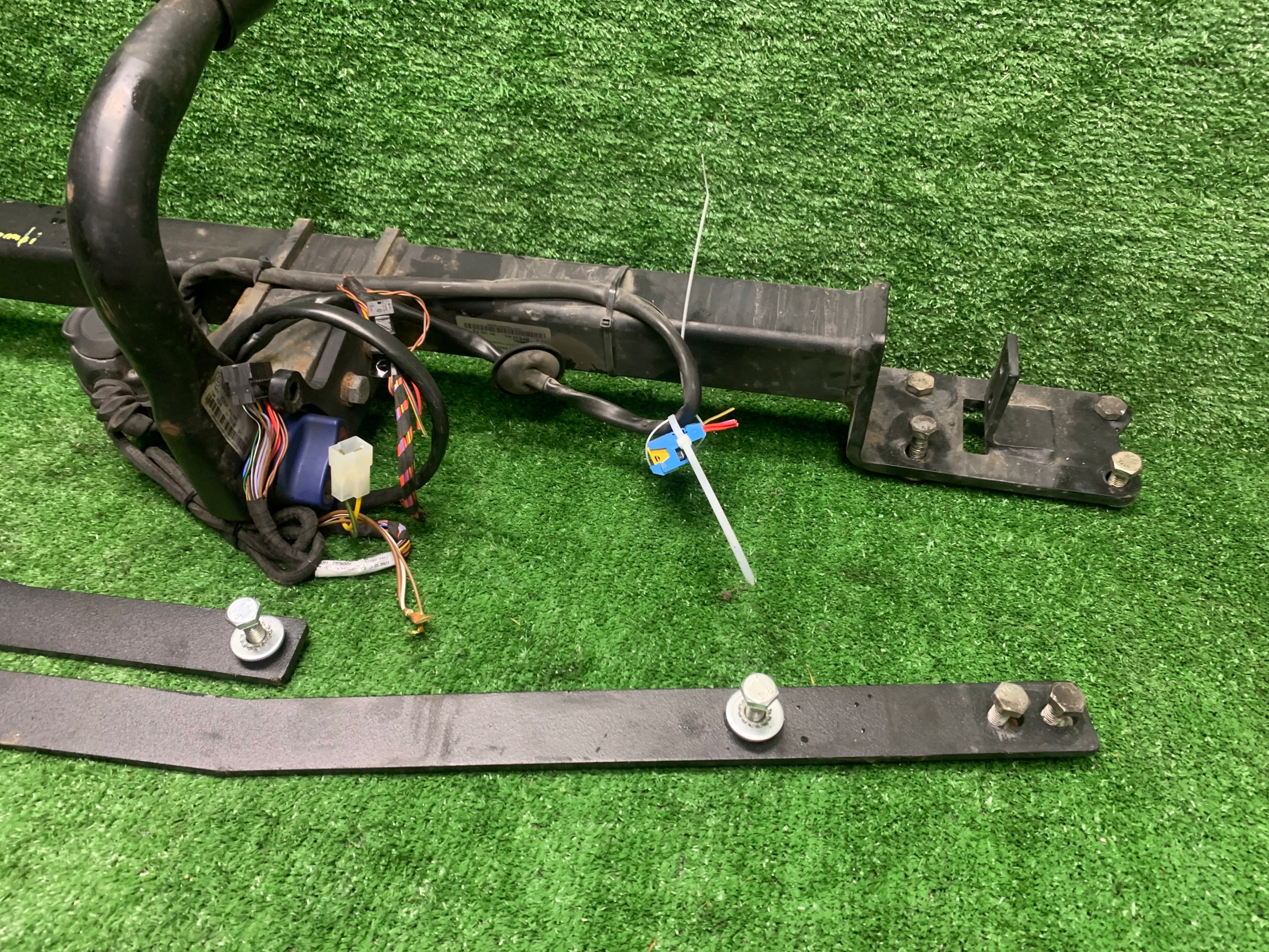 complete W204 KOMBI tow bundle module WITTER