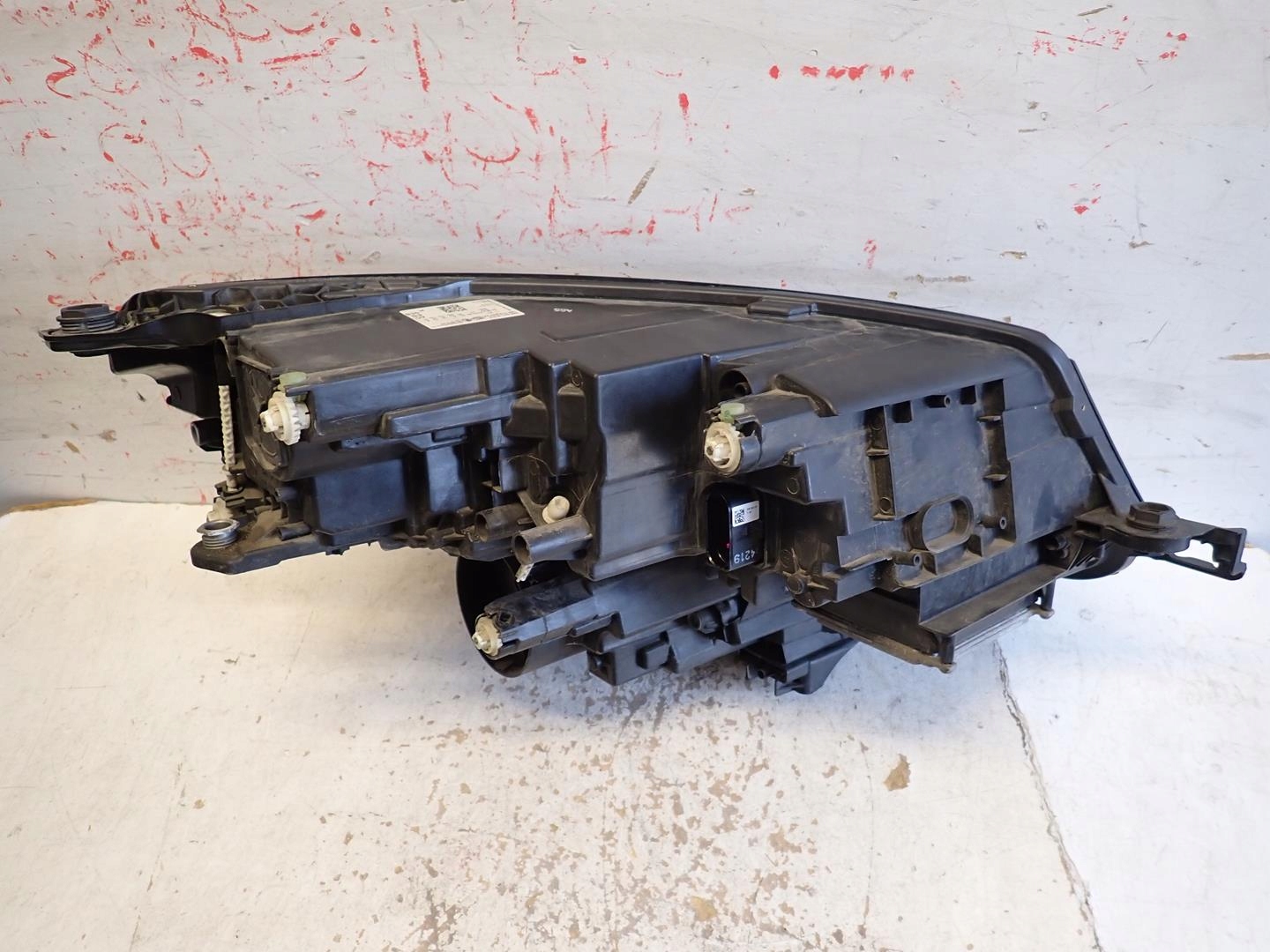 light front front left SKODA KODIAQ 2016- FULL LED 566941015F