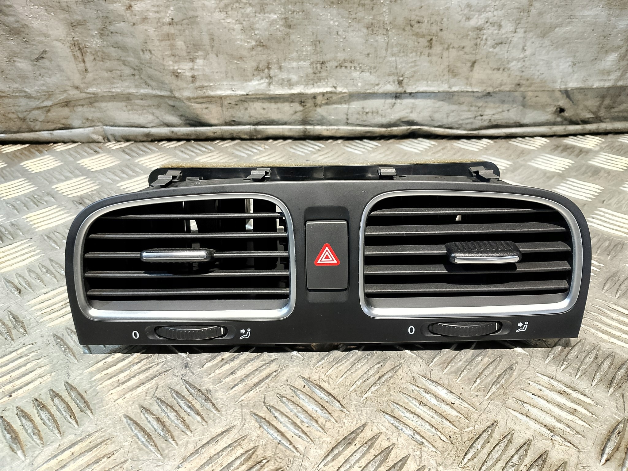 grid air conditioning devices central VW GOLF VI 6 5K0819728N 5K0815735D