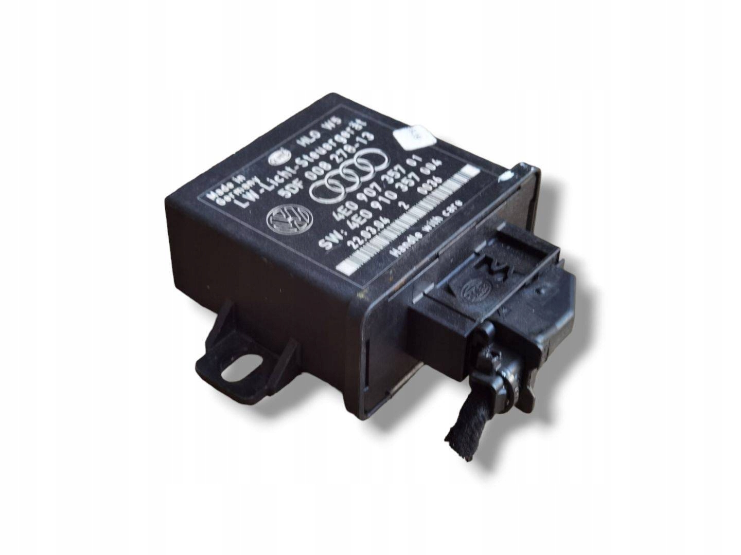 Centralina luci Audi A8 D3 2004 4E0907357