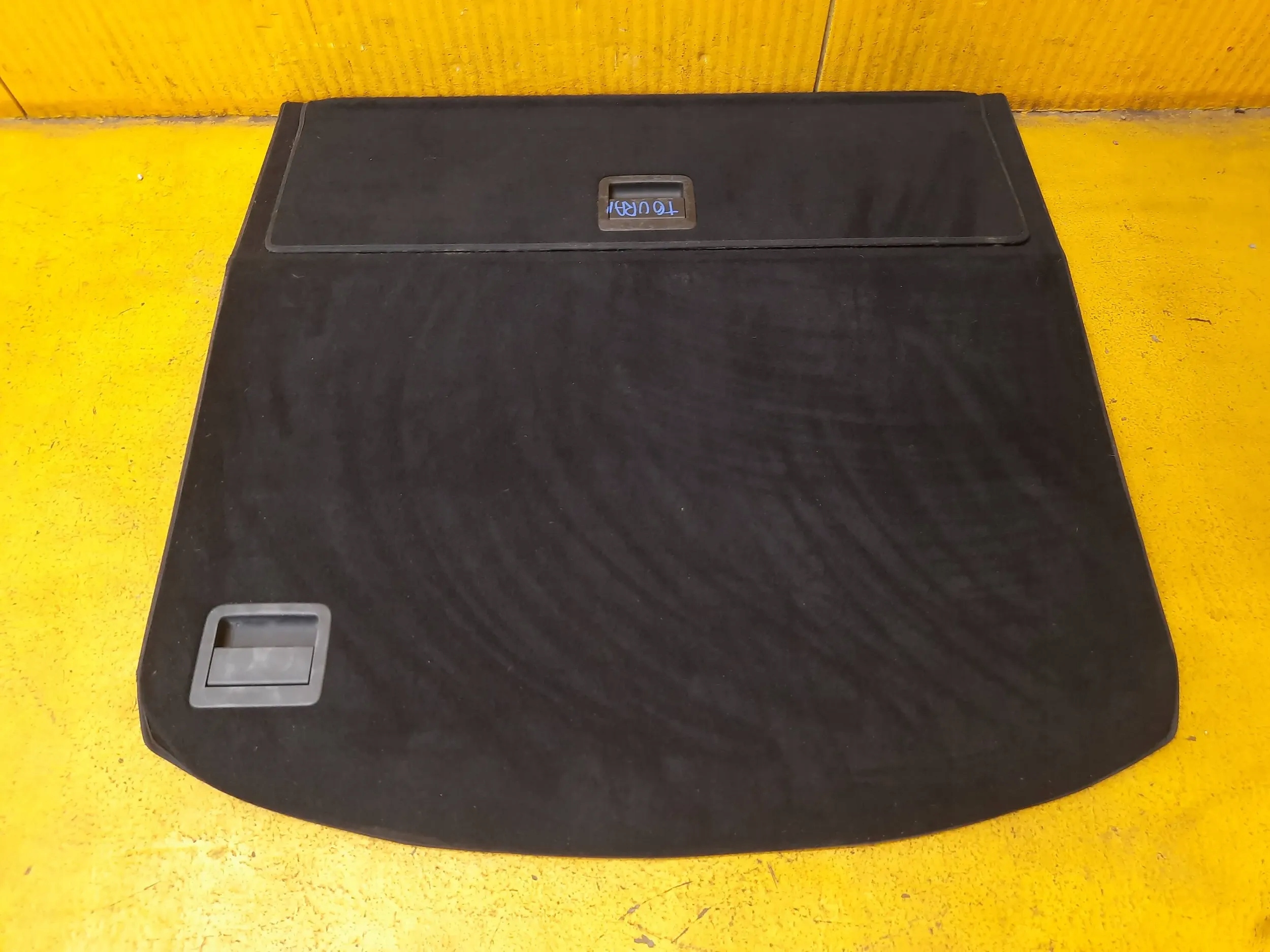 VW Touran It0 ЭТАЖ БАГАЖНИКА SCHOWEKt0857151b 03-10r.