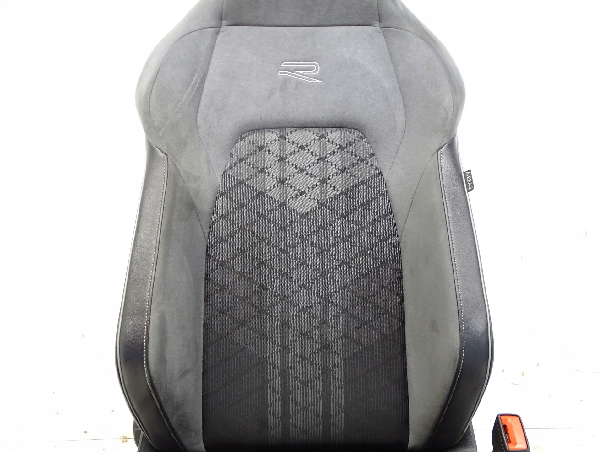 Sitze Sitz vorne Sitz heck KOMPLET GOLF VIII R-LINE 5H 5H0